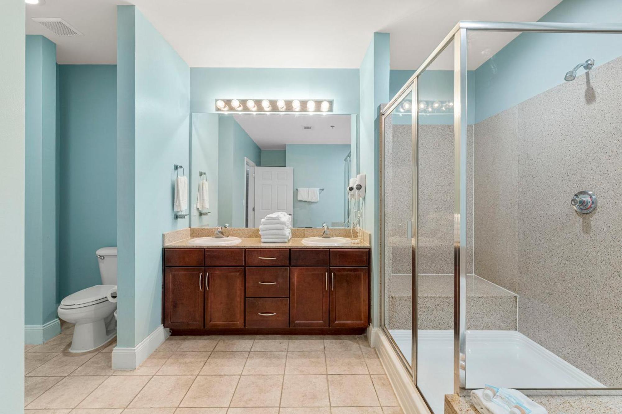Apartment Laketown Wharf 2133 Panama City Beach
