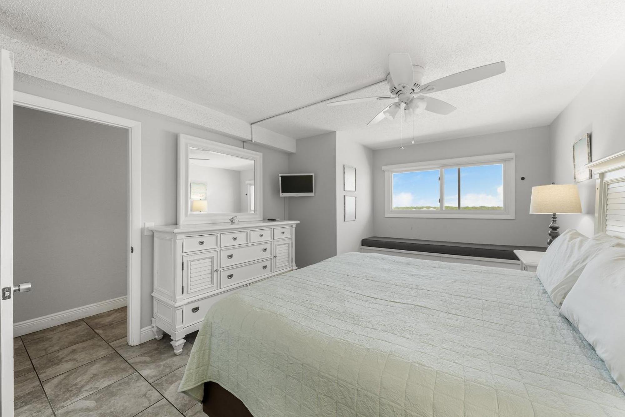 Summit #1105 By Nautical Vacation Holiday home
