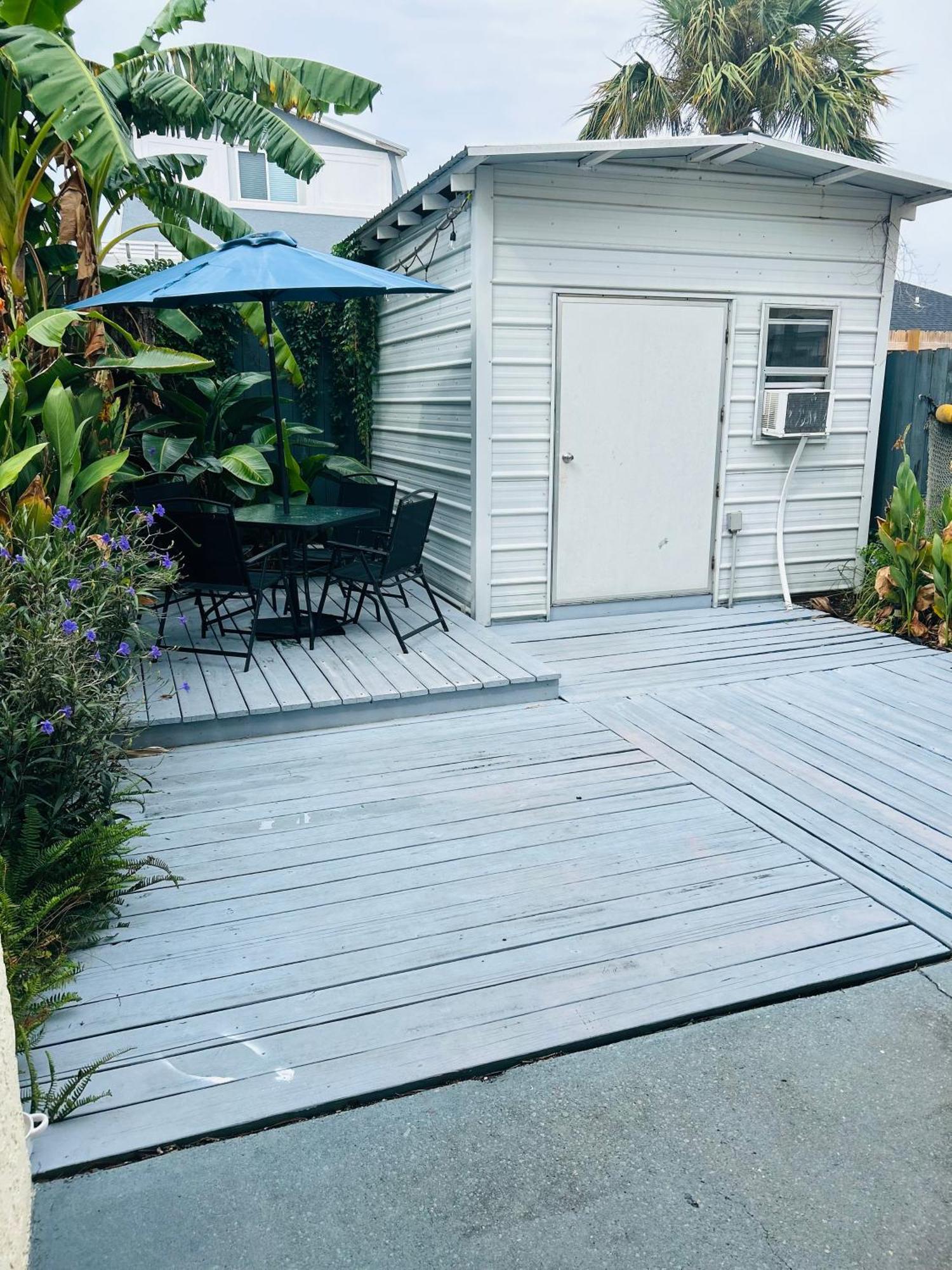Private Tropical Retreat Vacation With Modern Amenities Panama City Beach