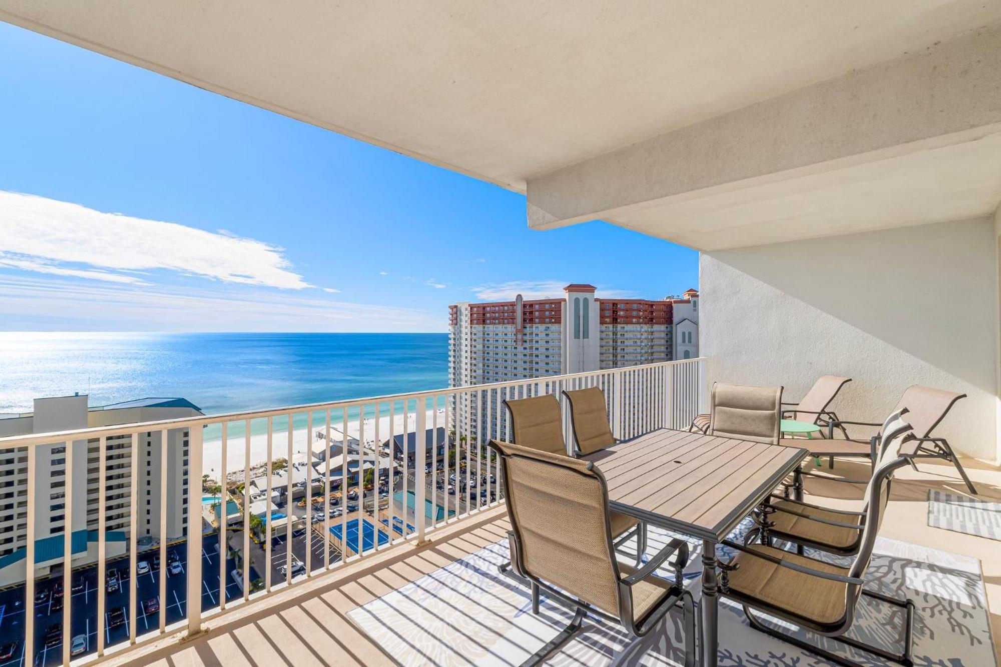 Spacious 4bd Gulfview Condo! 5 Pools! Free Chairs! By Dolce Getaways *
