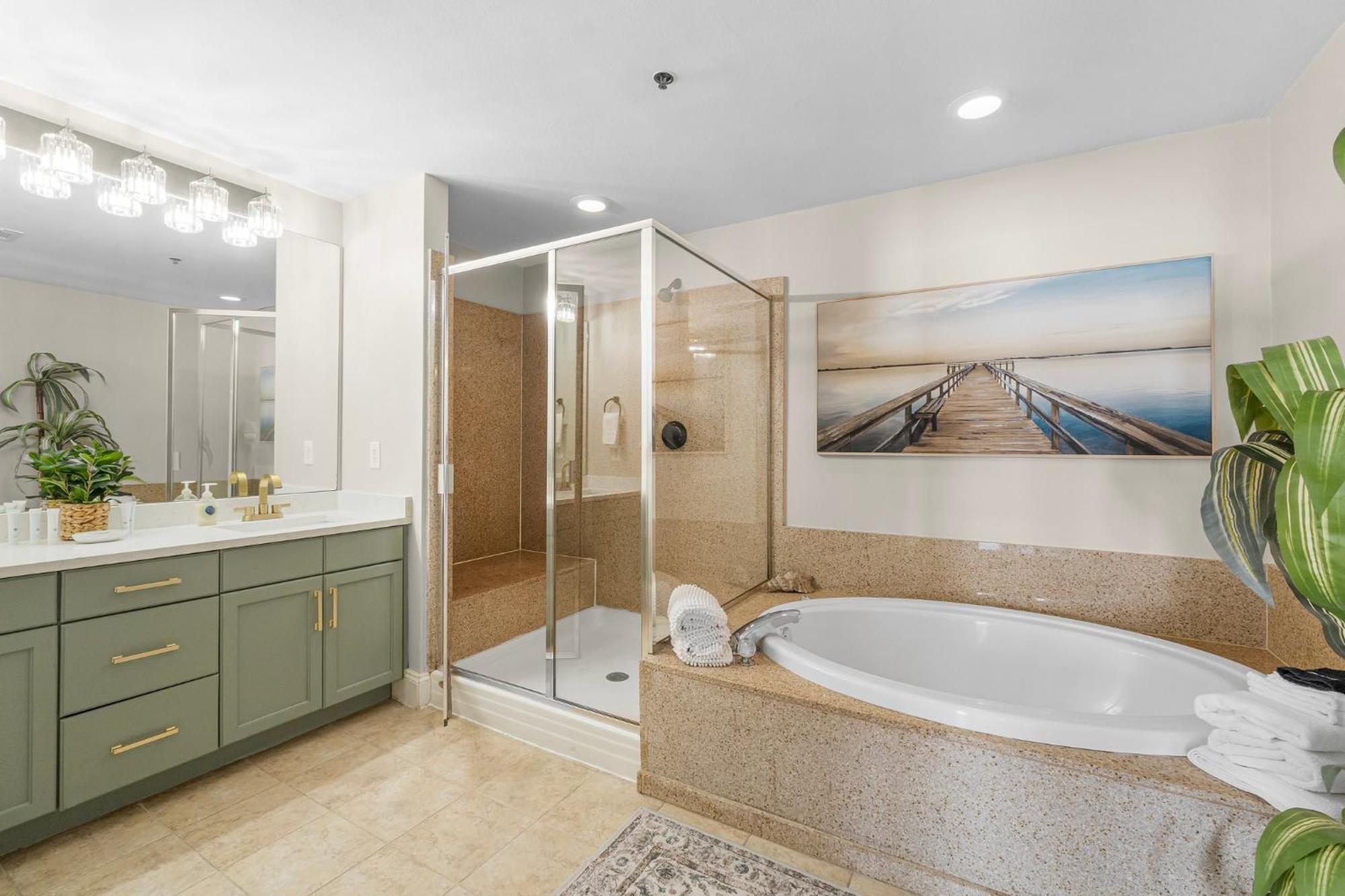 Spacious 4bd Gulfview Condo! 5 Pools! Free Chairs! By Dolce Getaways Apartment Panama City Beach