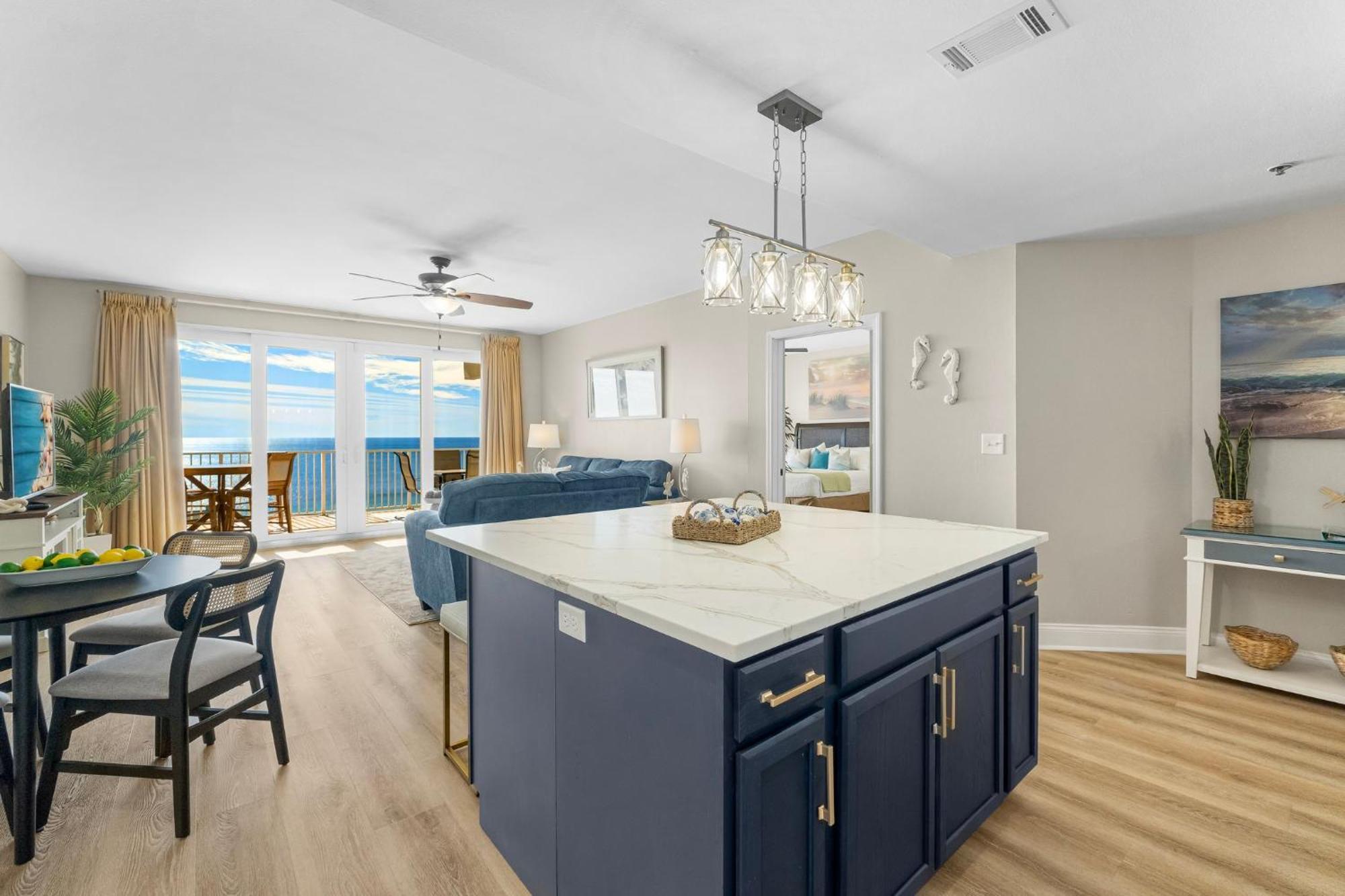 Spacious 4bd Gulfview Condo! 5 Pools! Free Chairs! By Dolce Getaways * Panama City Beach