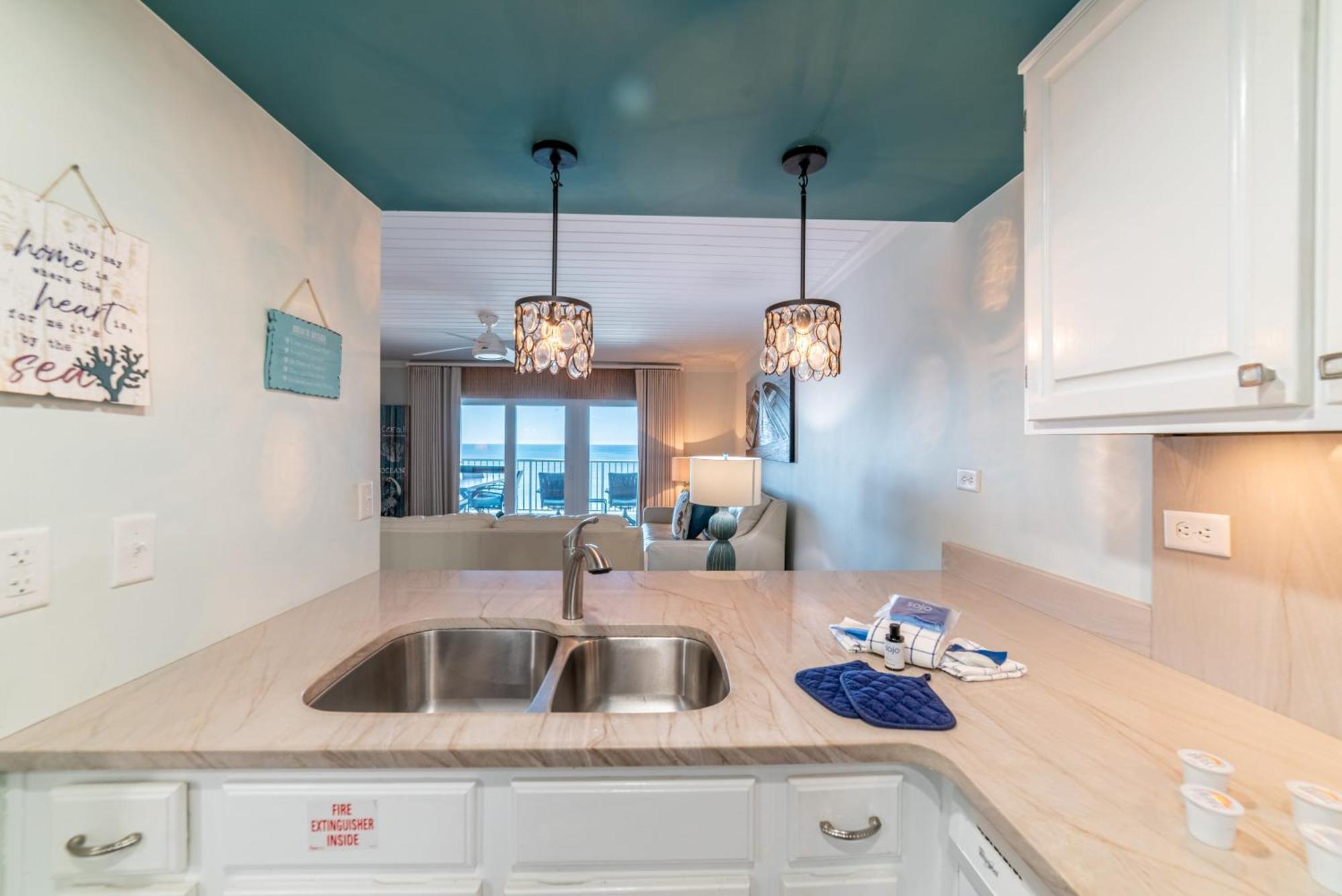 Holiday home Mariner West 606 'beach Happy' *