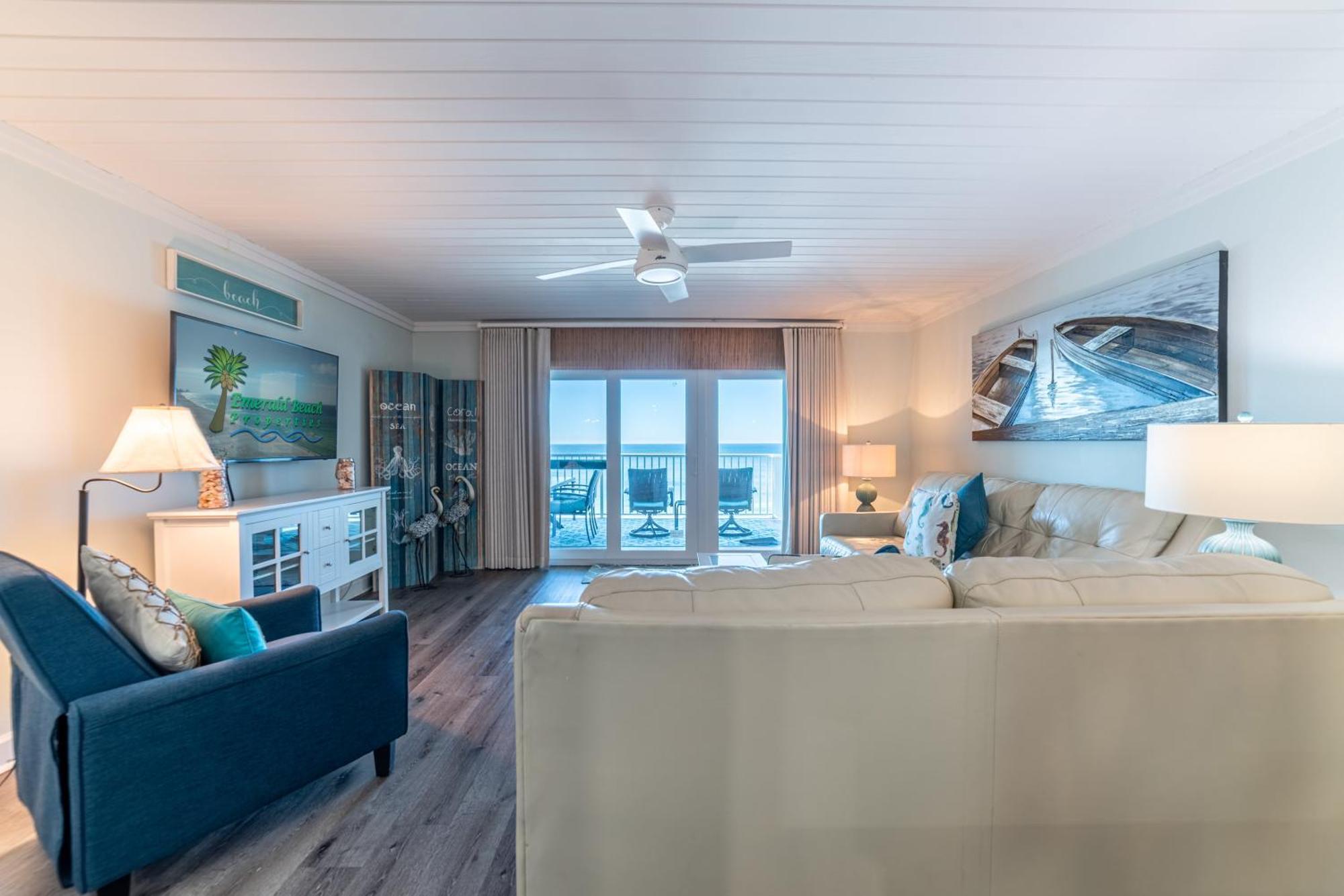 Mariner West 606 'beach Happy' Holiday home