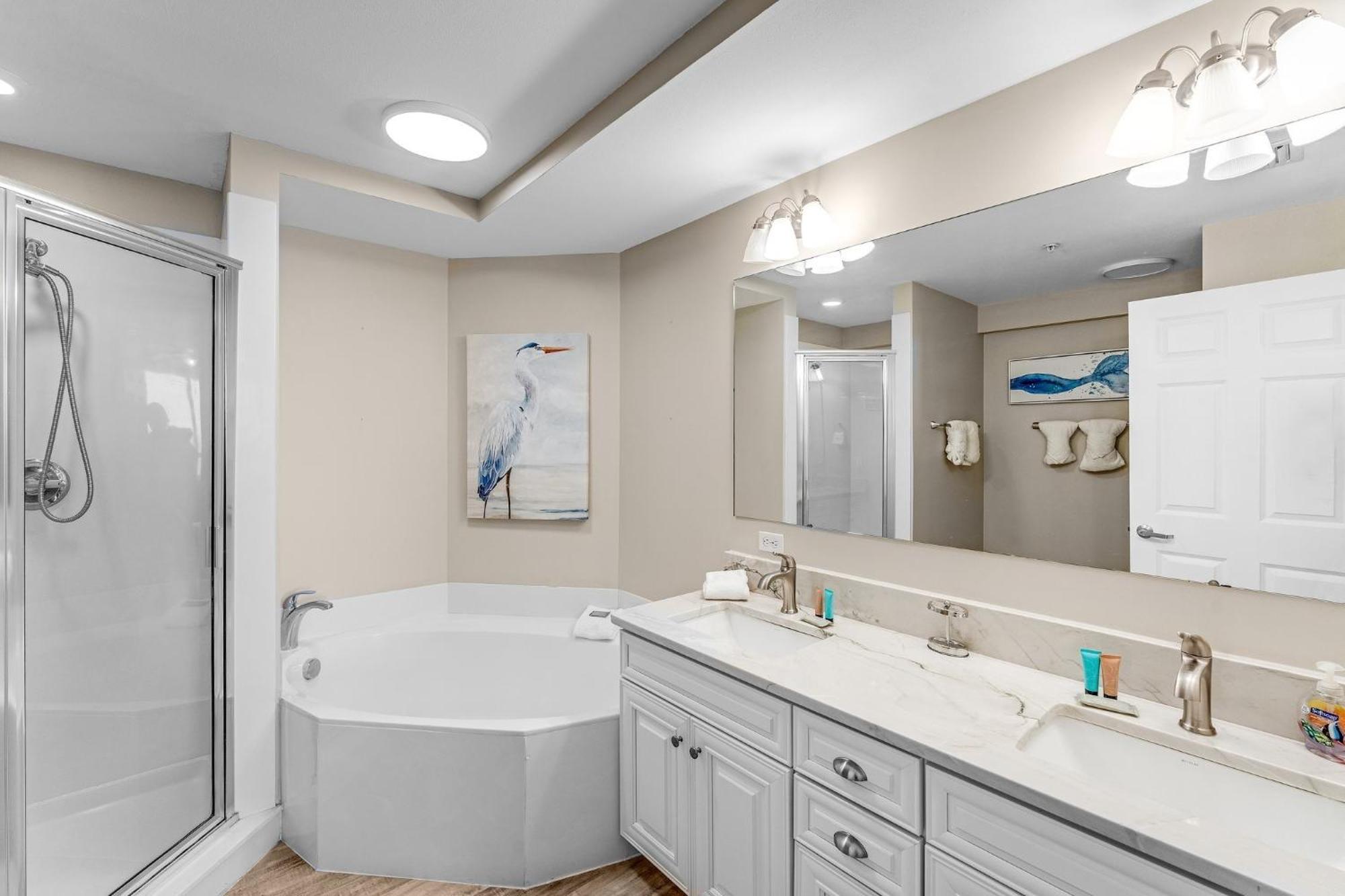 Sunrise - 1610 Apartment *