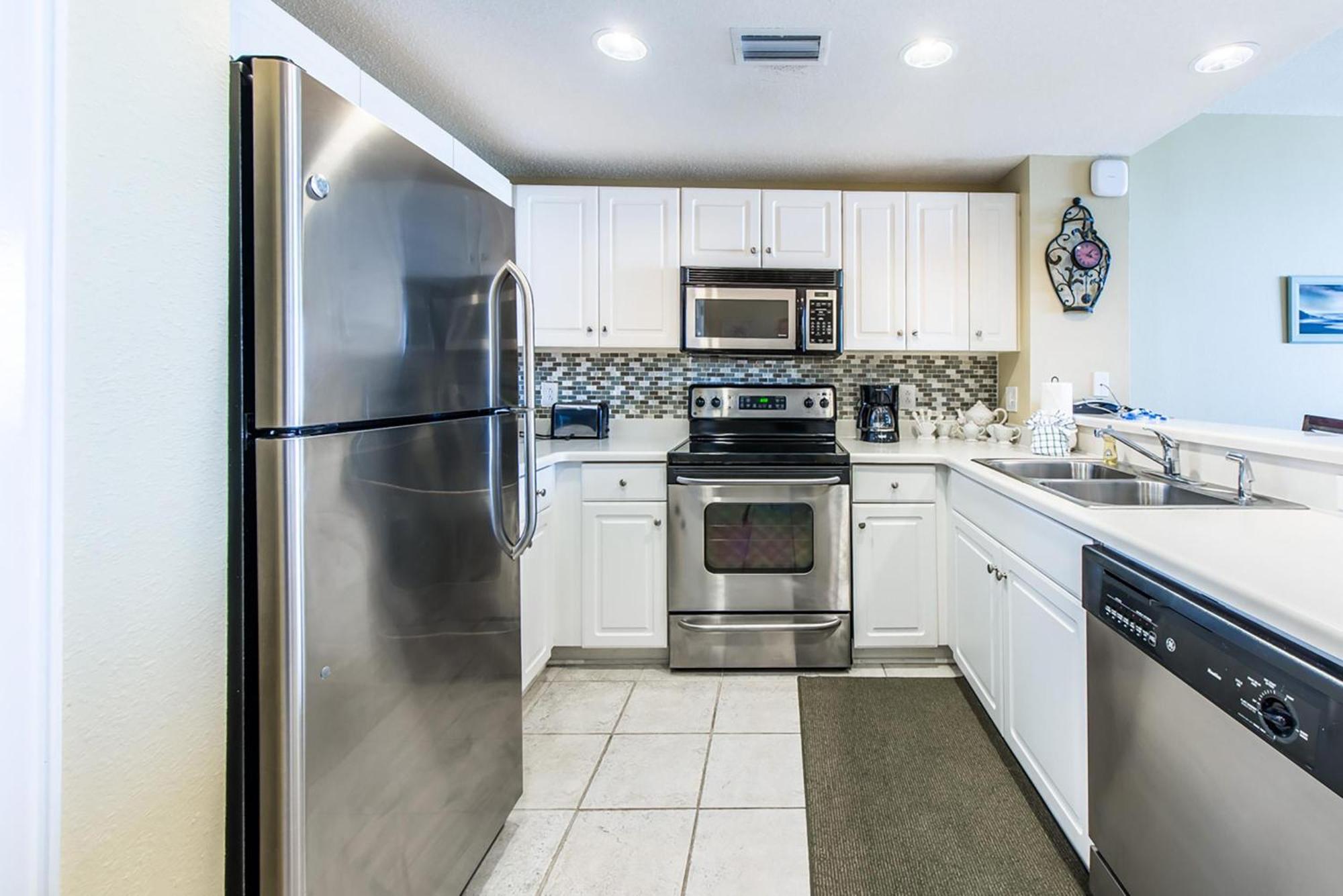 Majestic Towers 2-603 Apartment *