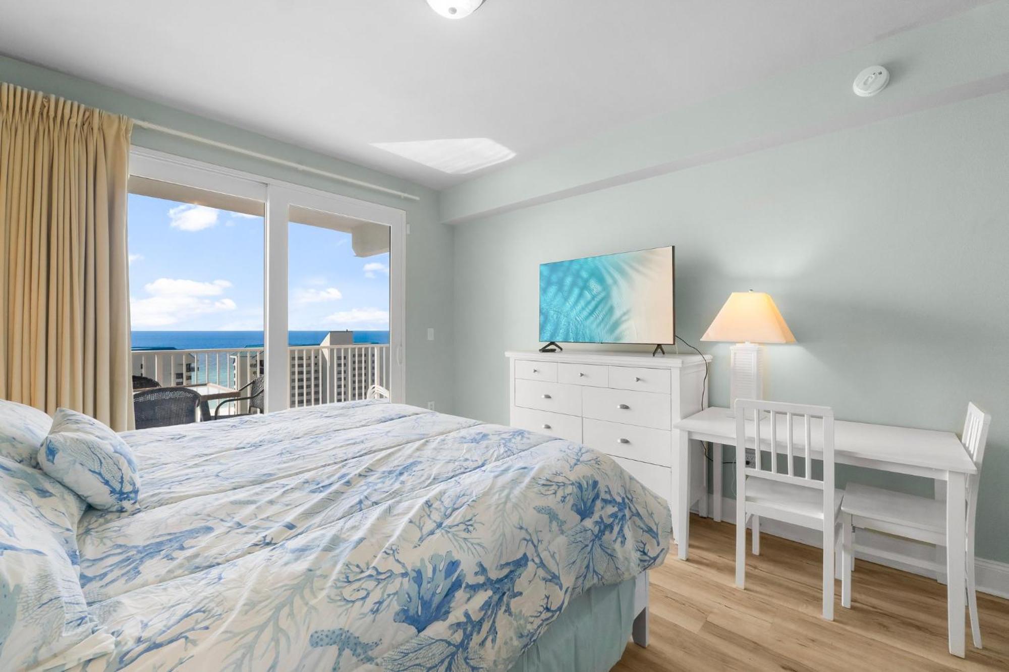 & Ocean Views! Steps To & Dining, Sleeps 9! Dolce Getaways Pcb Apartment Panama City Beach