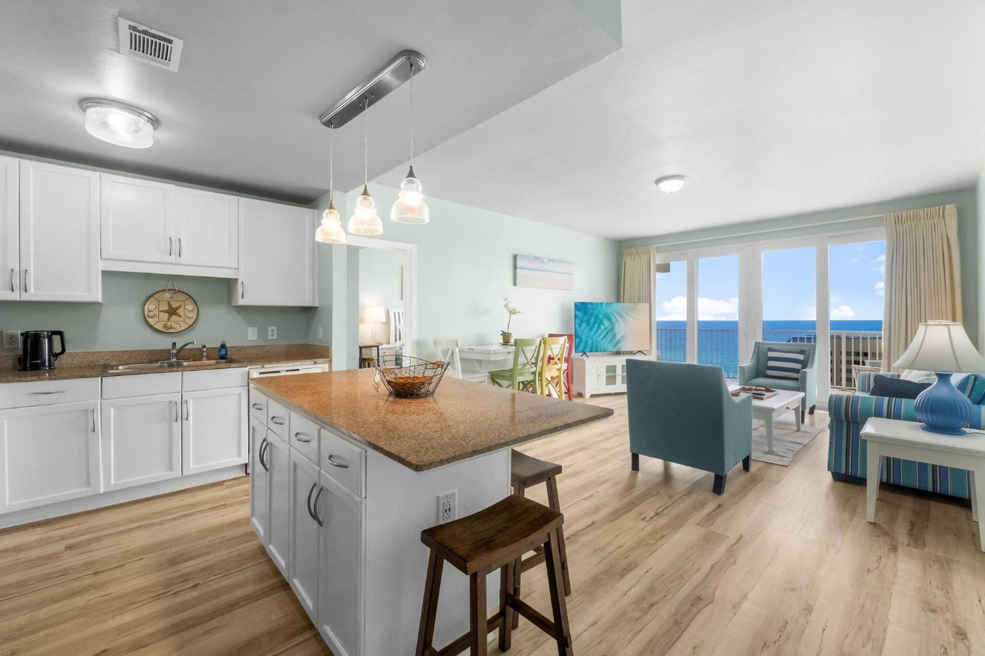 Apartment & Ocean Views! Steps To & Dining, Sleeps 9! Dolce Getaways Pcb Panama City Beach