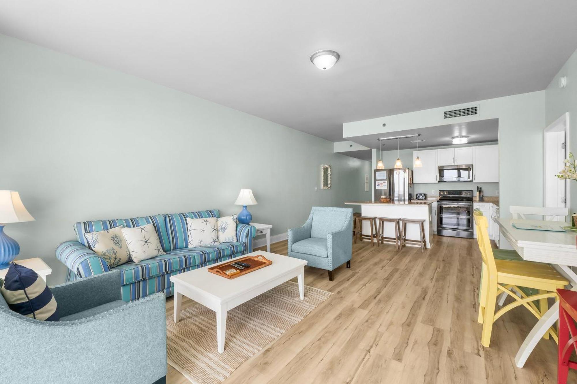& Ocean Views! Steps To & Dining, Sleeps 9! Dolce Getaways Pcb * Panama City Beach