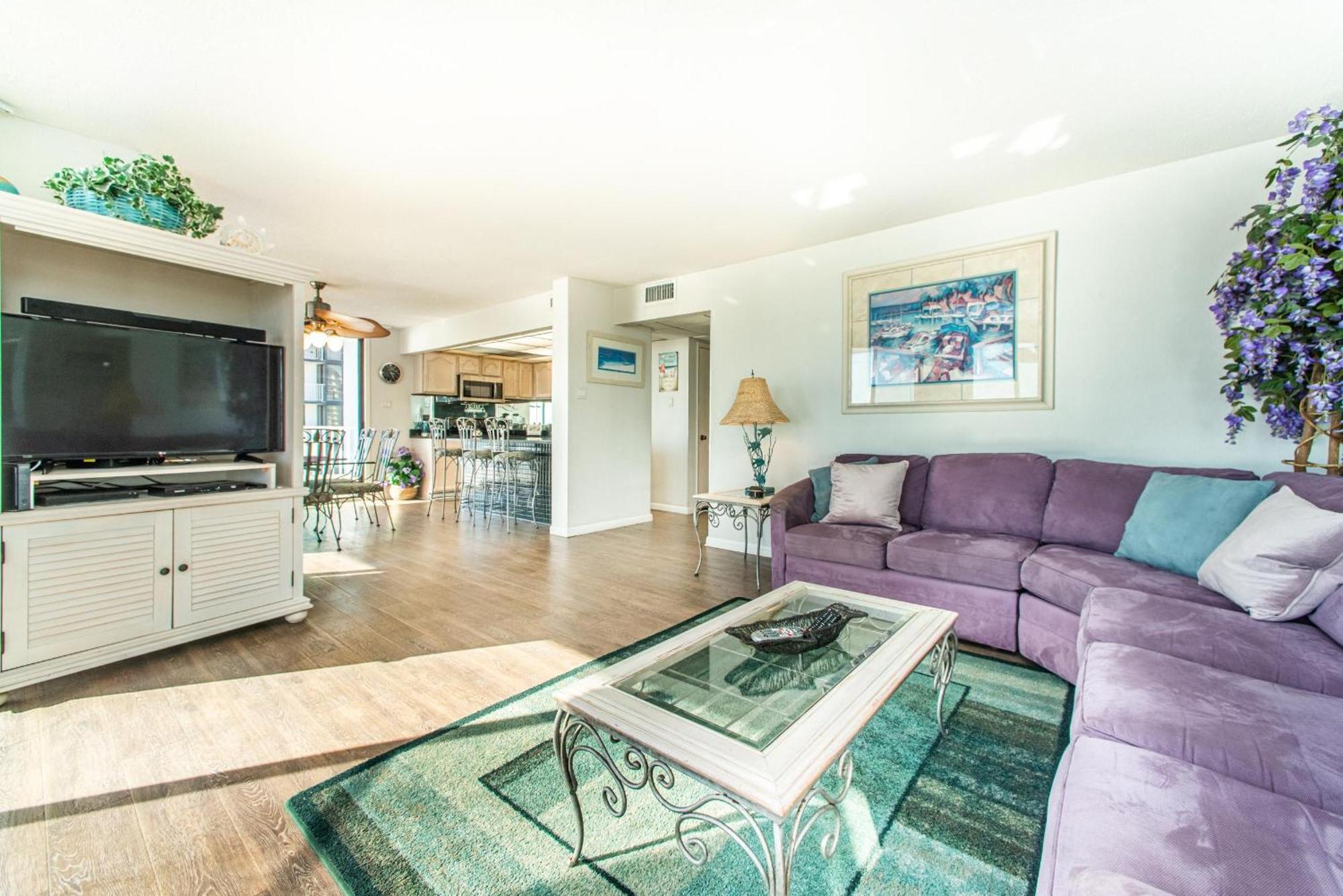 Leeward 308 At Edgewater Apartment
