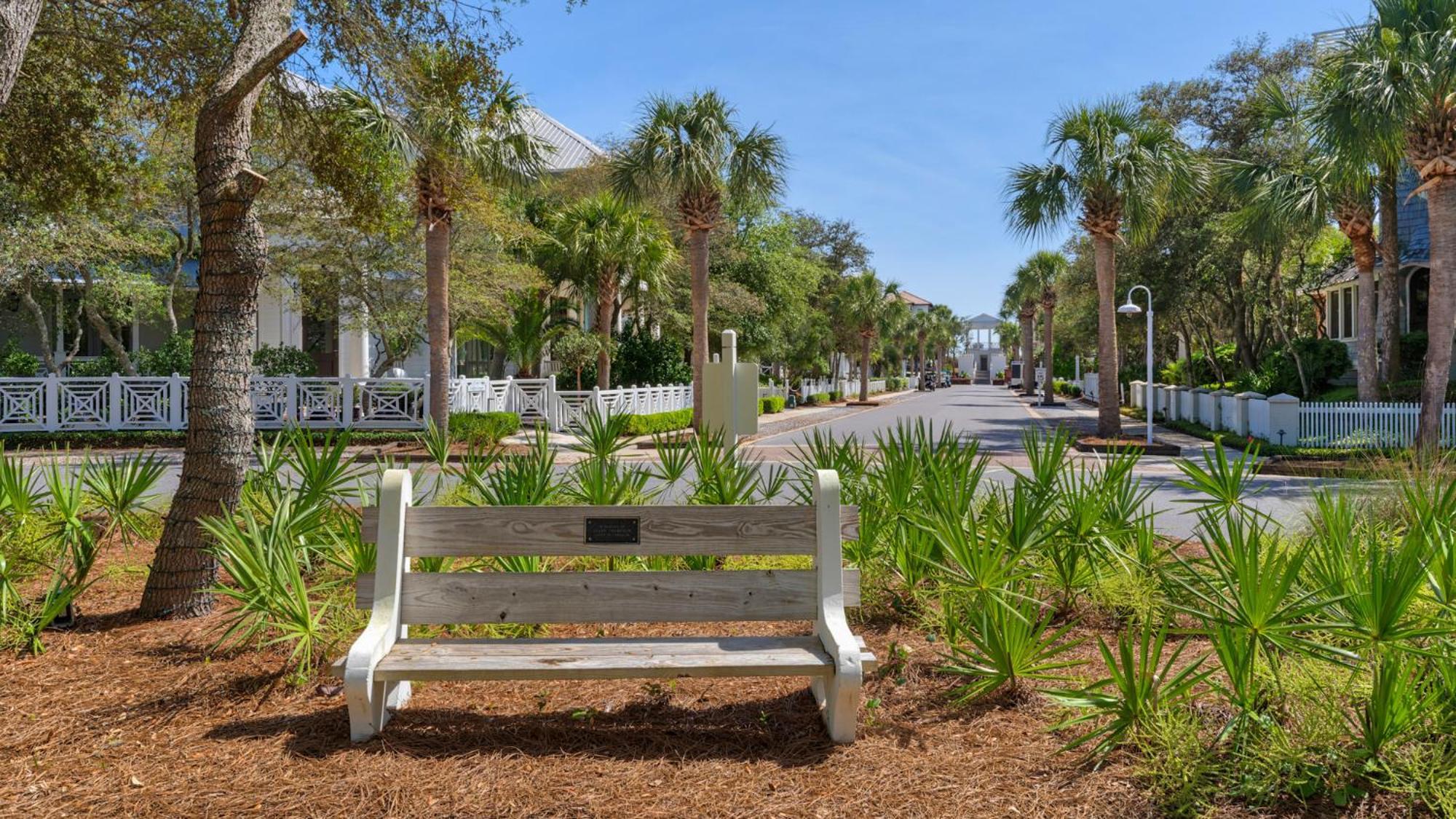 Walking On Sunshine - Benchmark Management * Panama City Beach