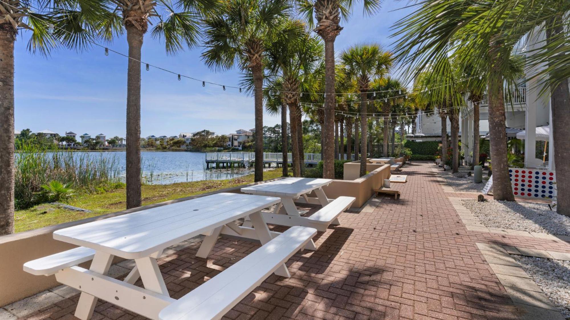 Walking On Sunshine - Benchmark Management Holiday home