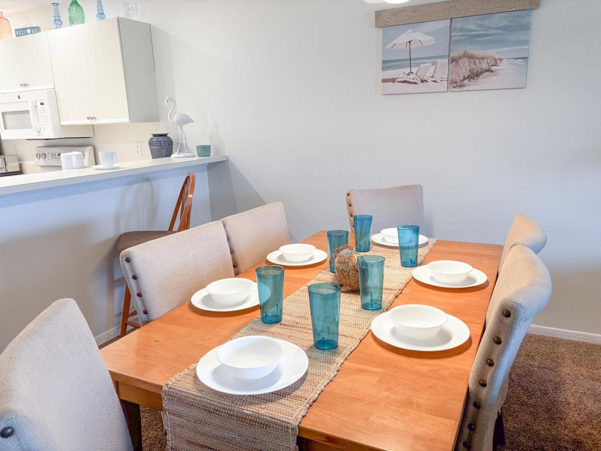 Edgewater 2504 'by The Pool' Holiday home