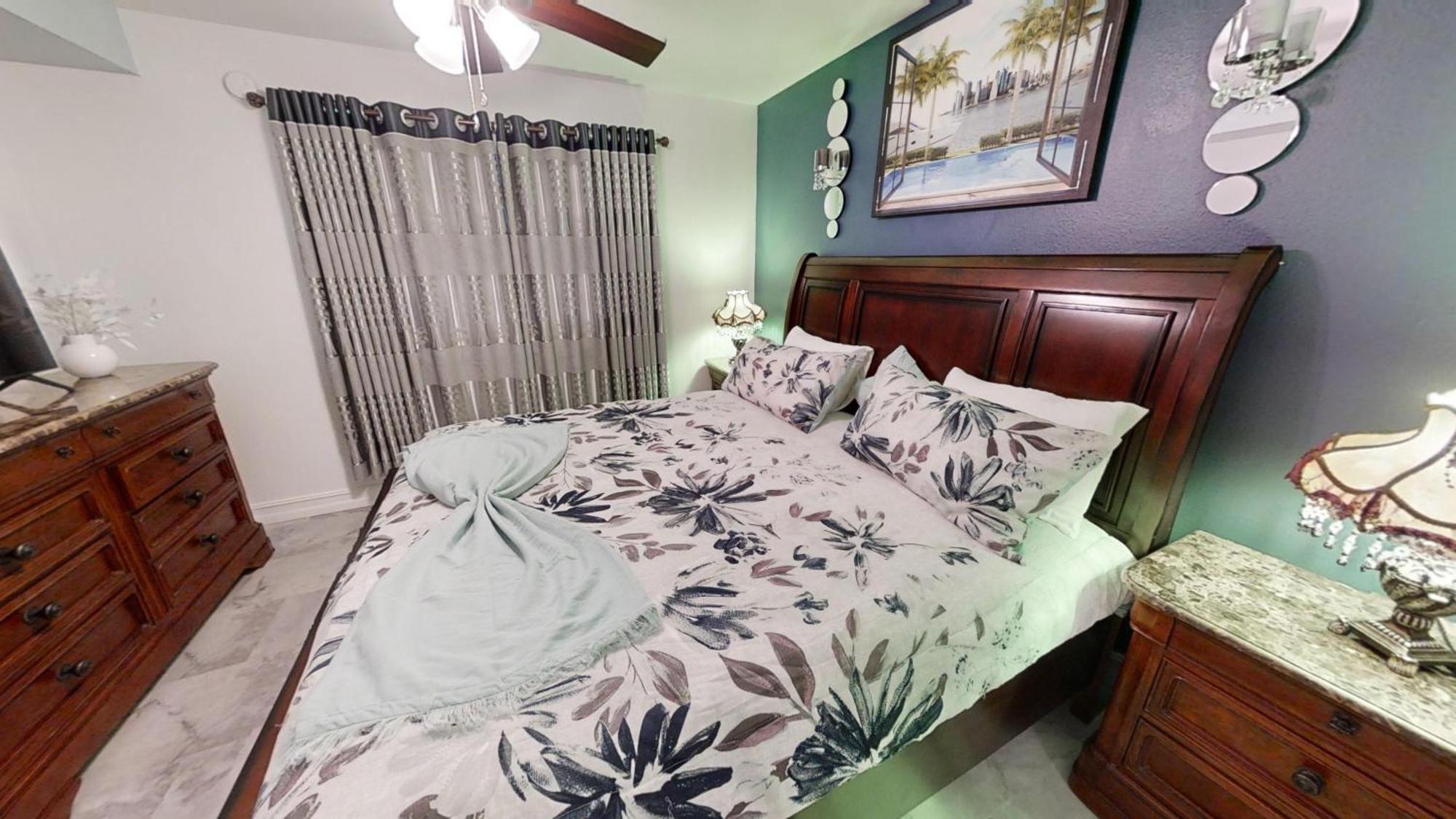 Emerald 1835 Panama City Beach