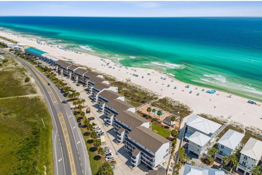 Holiday home Our Happy Place! Seasonal Srv! Pool & Gulf Views!