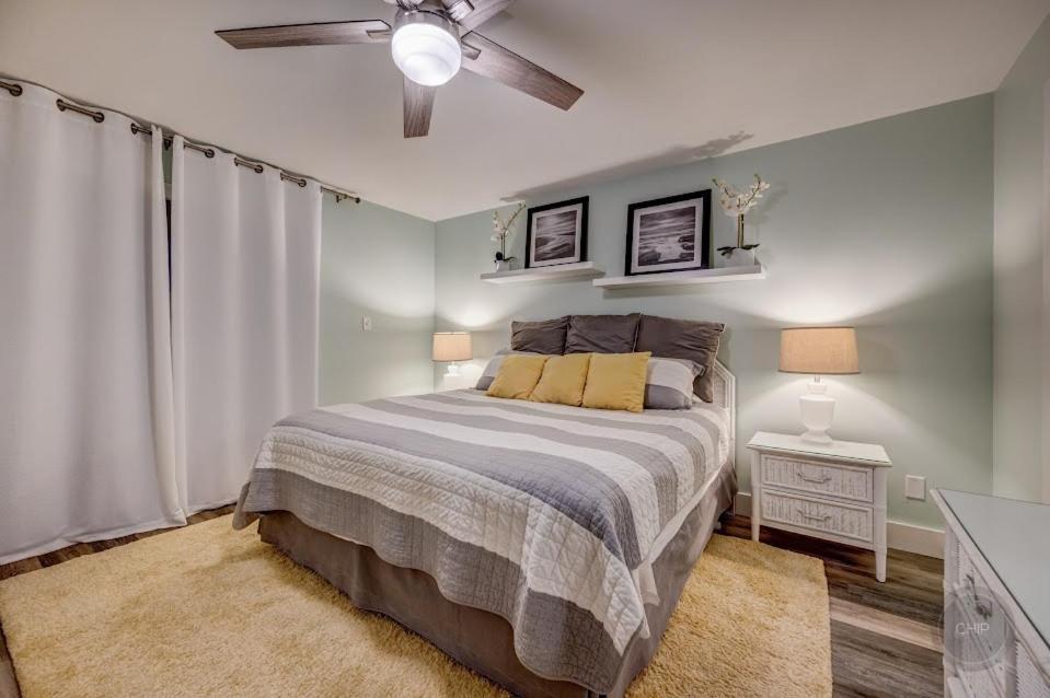 Holiday home Our Happy Place! Seasonal Srv! Pool & Gulf Views!