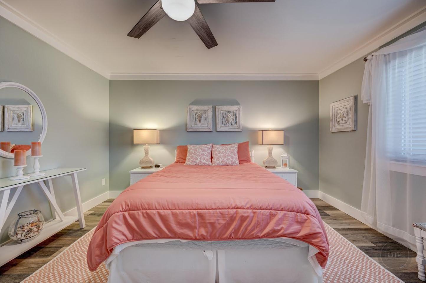 Our Happy Place! Seasonal Srv! Pool & Gulf Views! Holiday home Panama City Beach