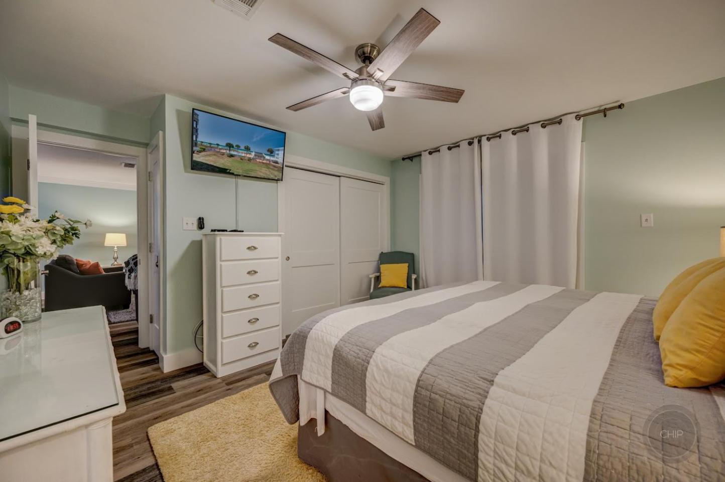 Holiday home Our Happy Place! Seasonal Srv! Pool & Gulf Views!