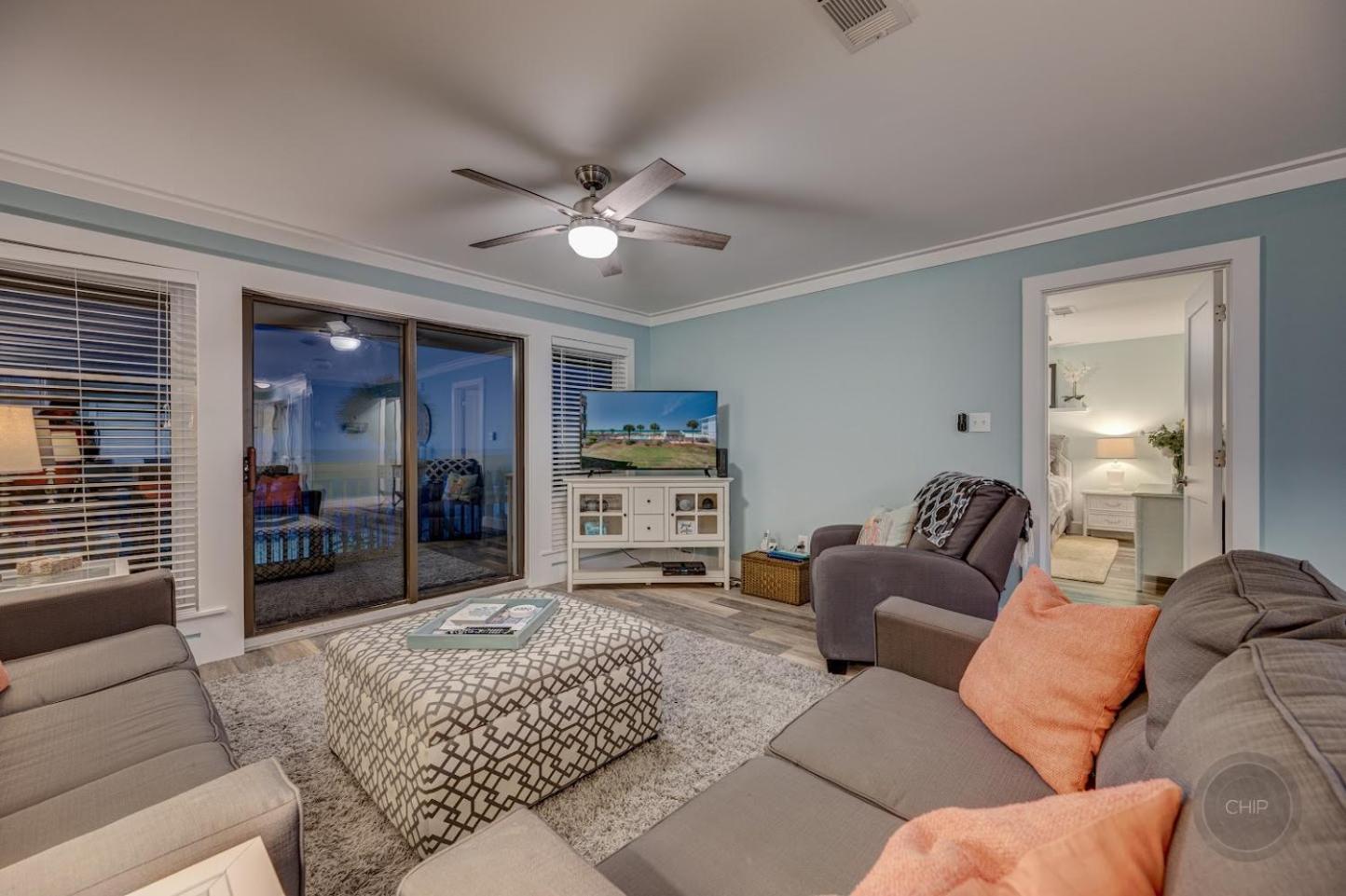 Holiday home Our Happy Place! Seasonal Srv! Pool & Gulf Views! Panama City Beach
