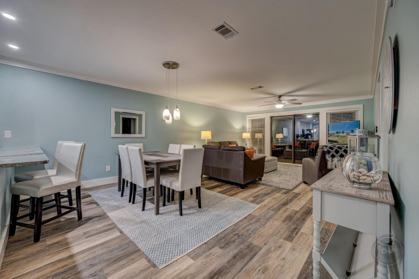 Our Happy Place! Seasonal Srv! Pool & Gulf Views! Panama City Beach