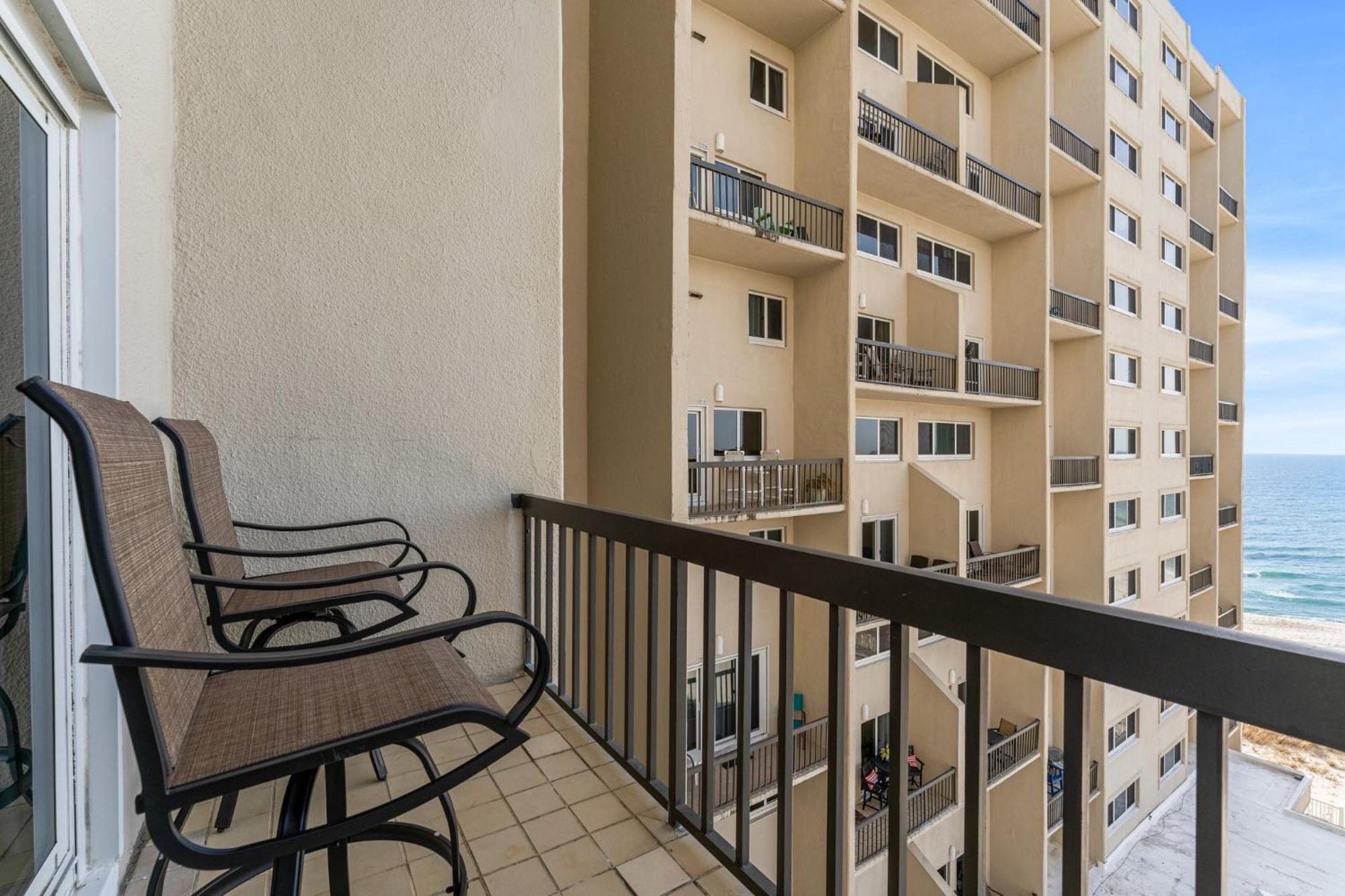 Apartment Lazy Days At Pinnacle Port A-540