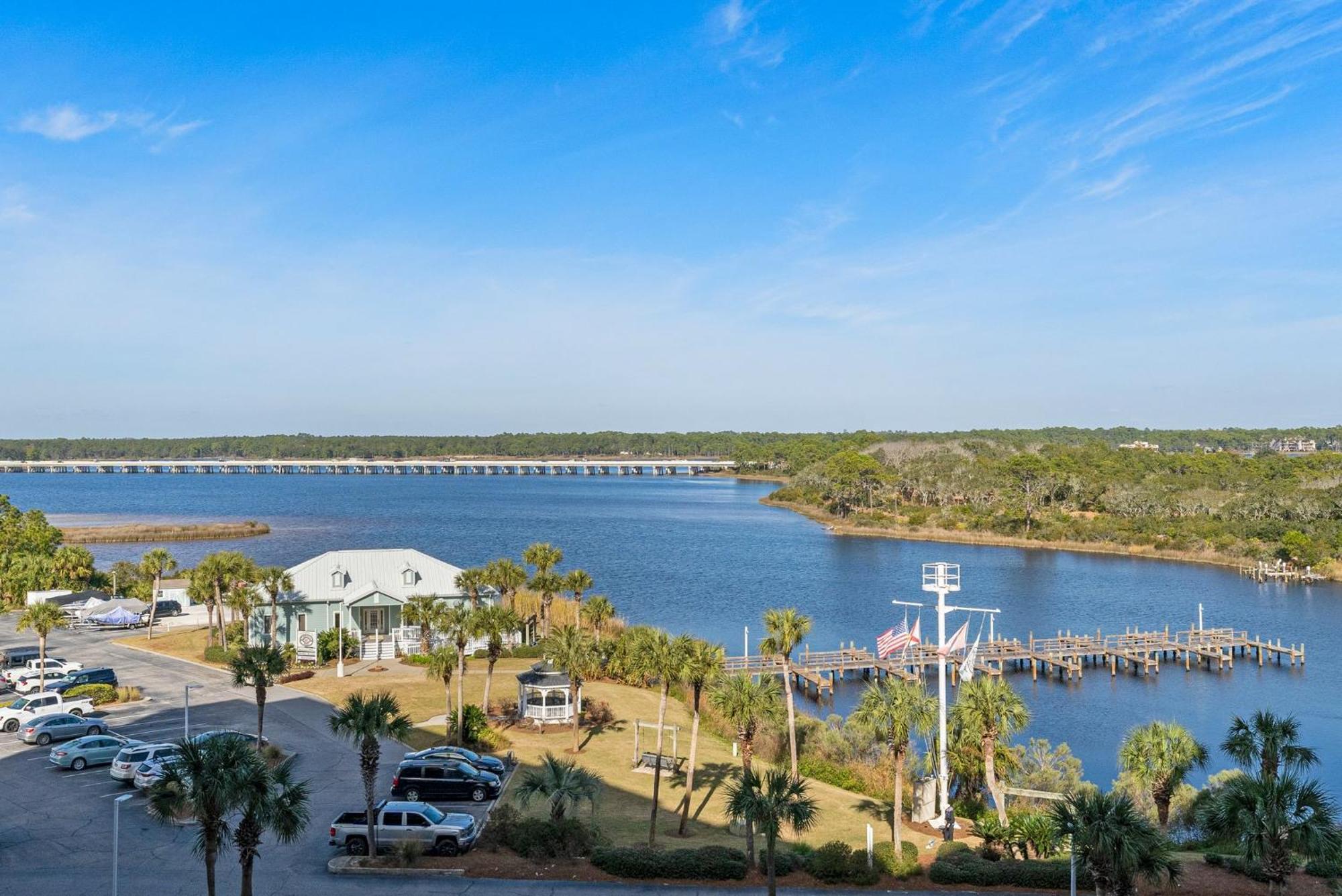 Apartment Lazy Days At Pinnacle Port A-540