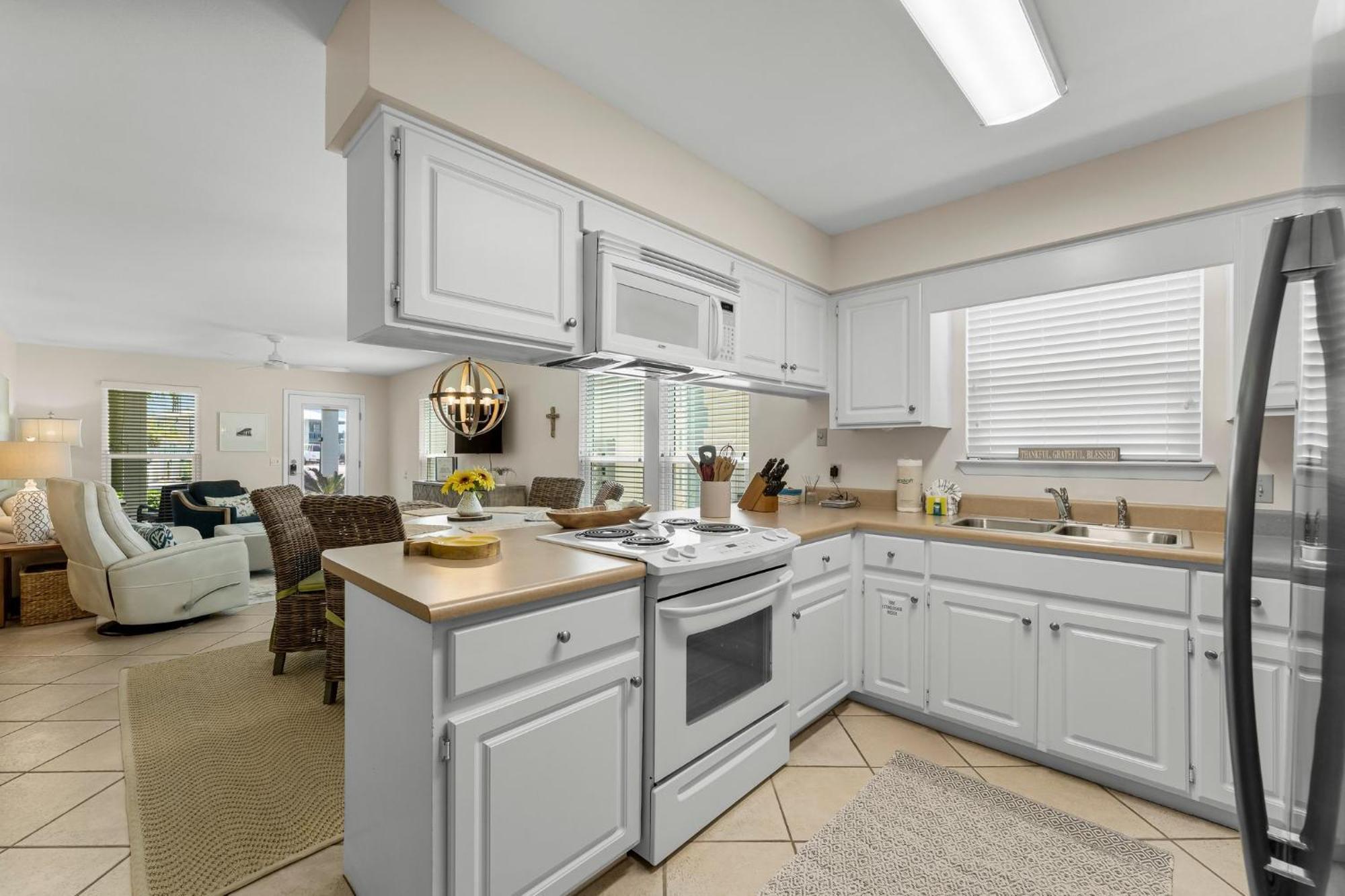 Vacay At Southfields Unit A! Complimentary Activities! Ground Floor! Holiday home
