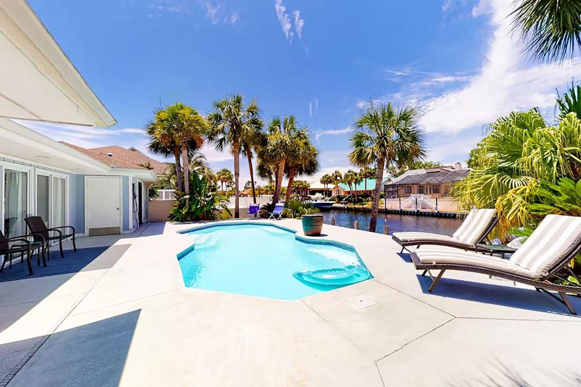 Holiday home Sandy Shores By Emerald Coast Retreats *