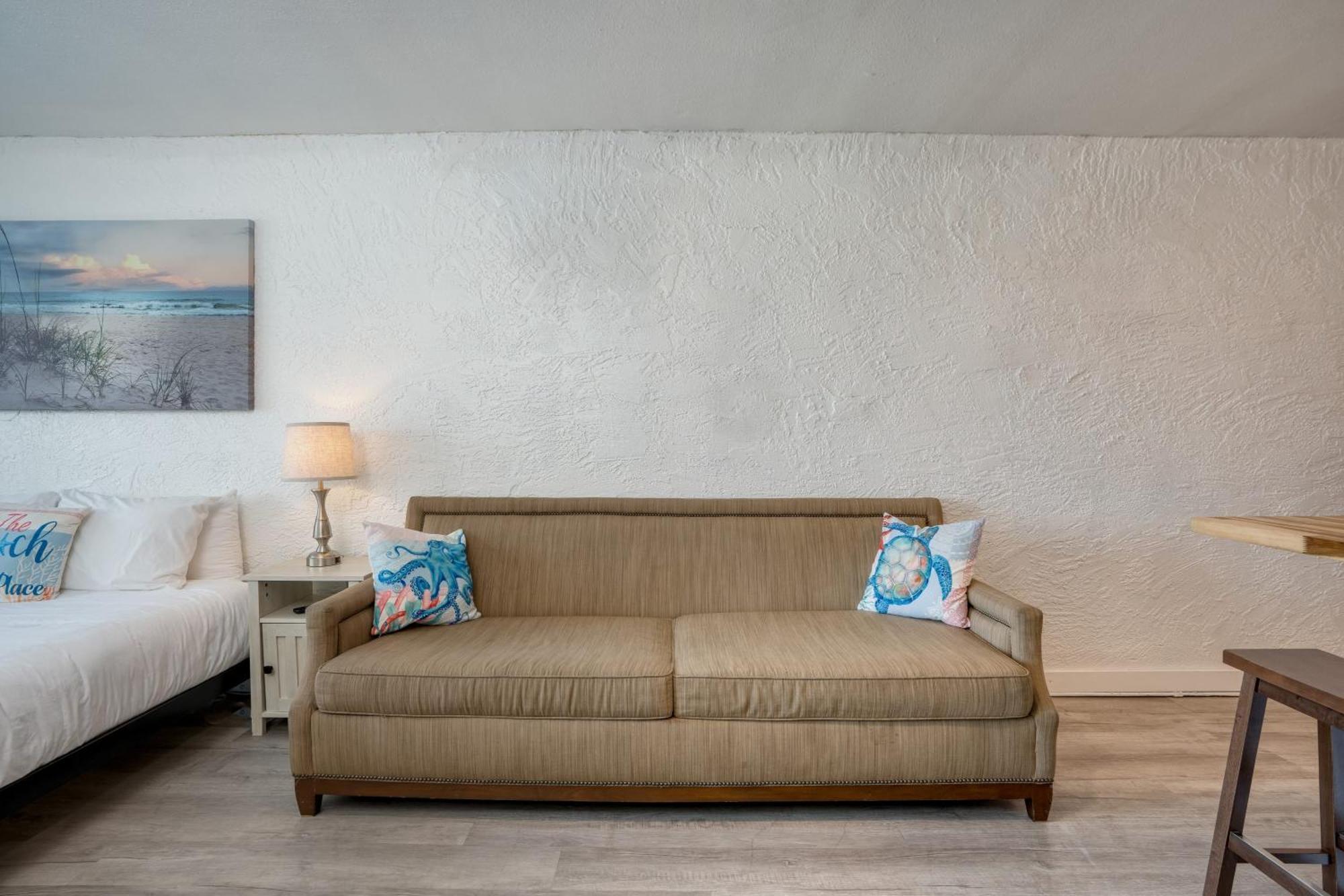 Holiday home Ambassador C204 By Avantstay Beachfront Access Panama City Beach