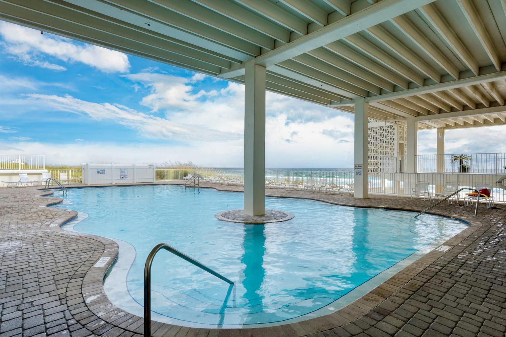 Holiday home Fontainebleau 335 By Avantstay Beachfront Access *