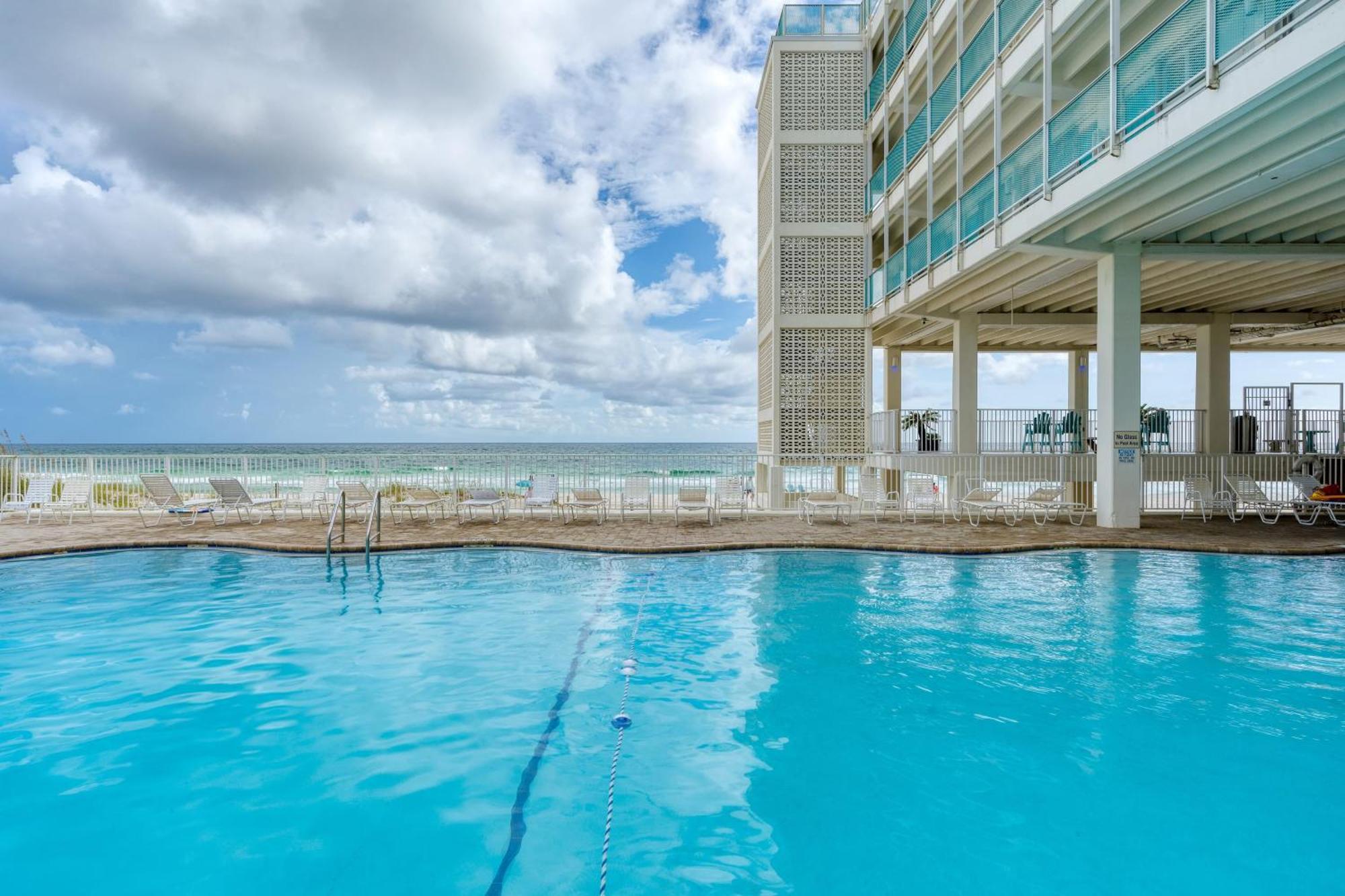 Fontainebleau 335 By Avantstay Beachfront Access Holiday home