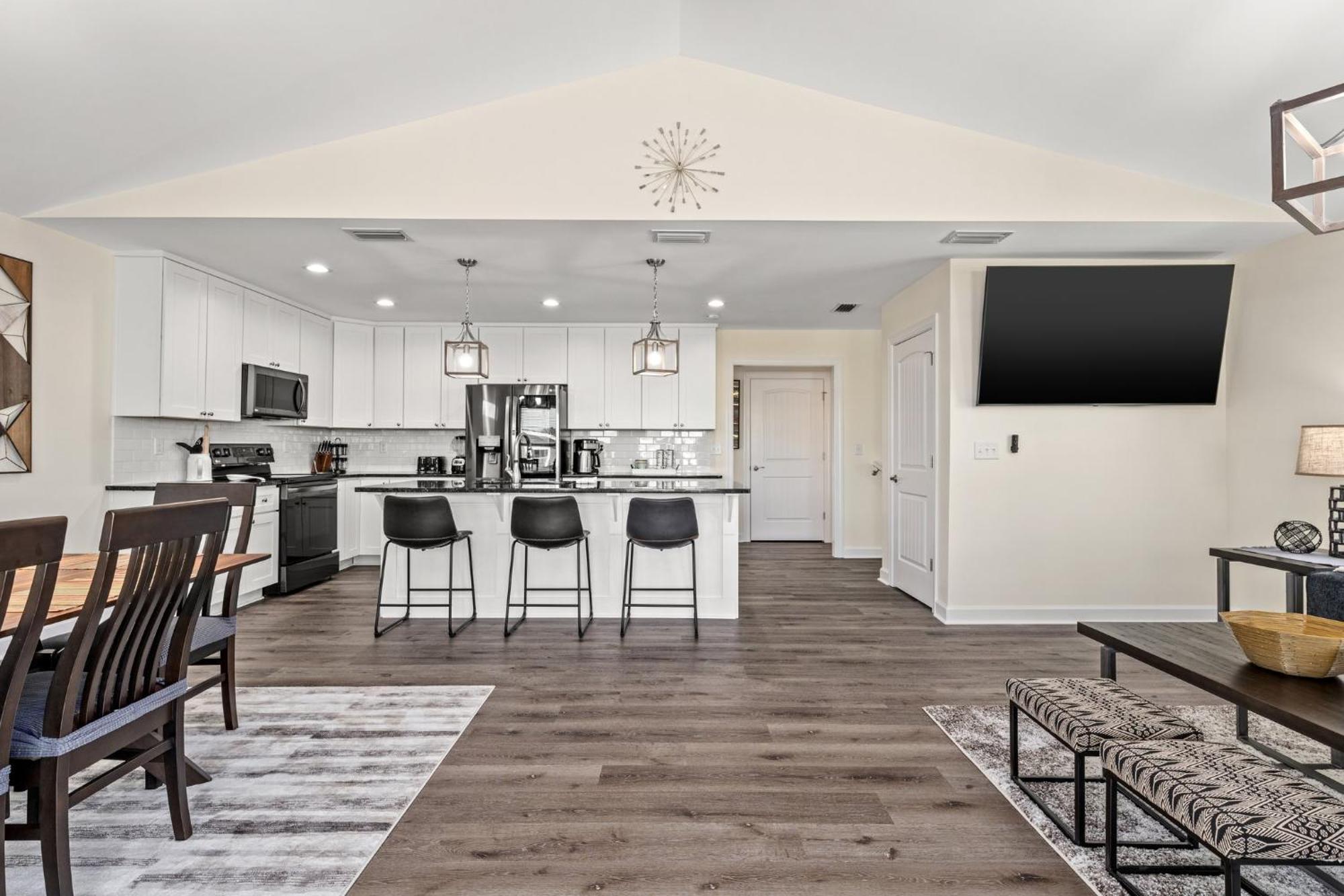 Heated Pool & Pet Friendly - Minutes To - Spacious Backyard - Flpcb38 * Panama City Beach