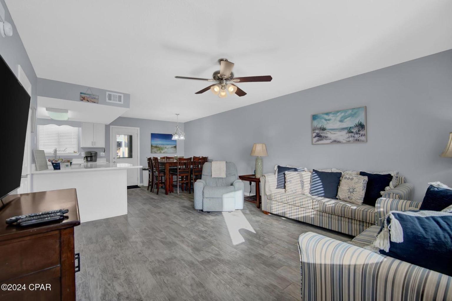 Apartment Sea Horsing Around 2 Bedroom 1.5 Bath Sleeps 8 Panama City Beach