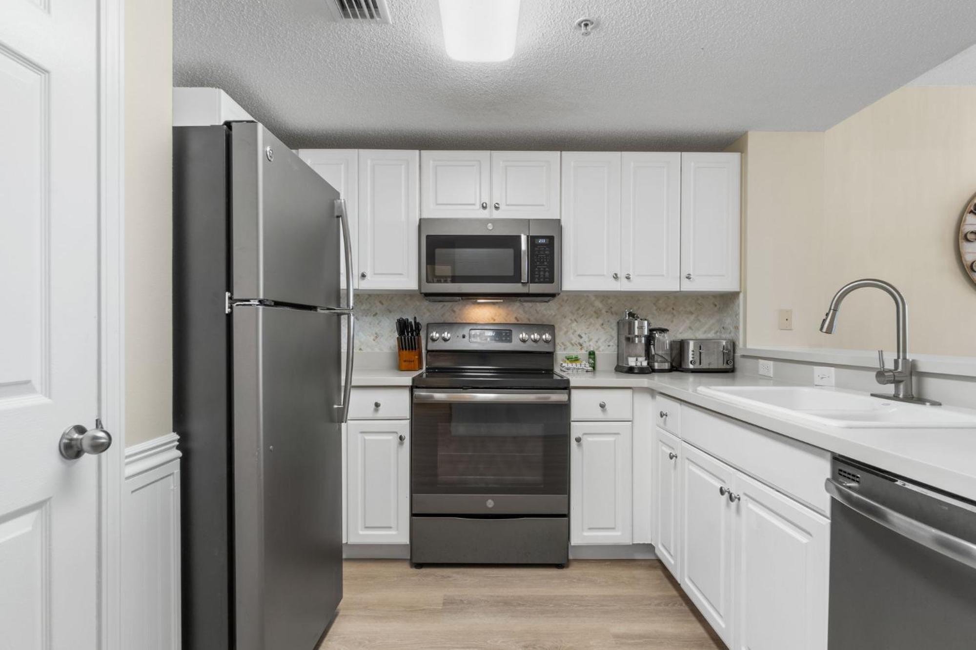 Apartment 1103 Maj *