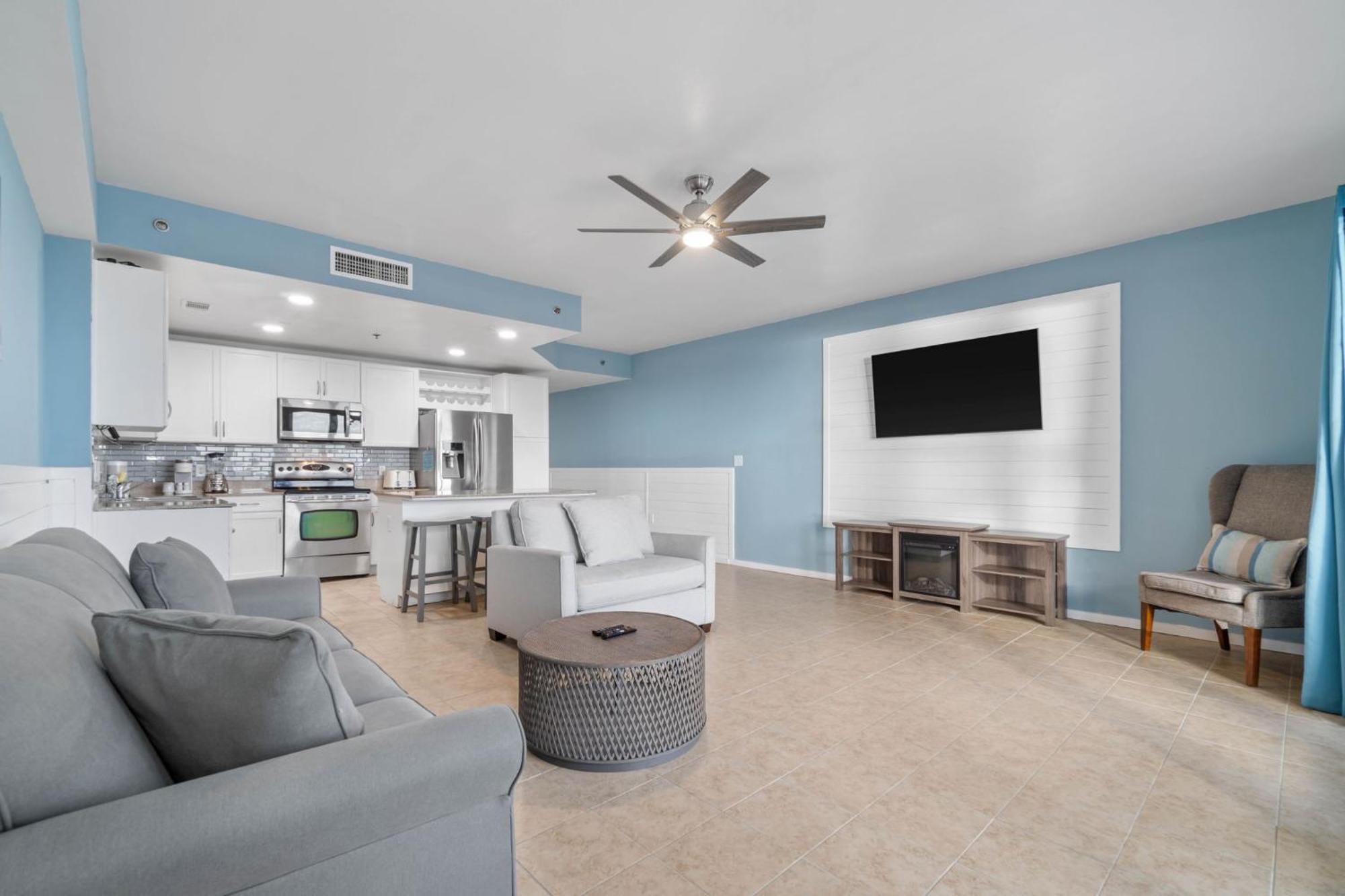 1113 Ltw Apartment