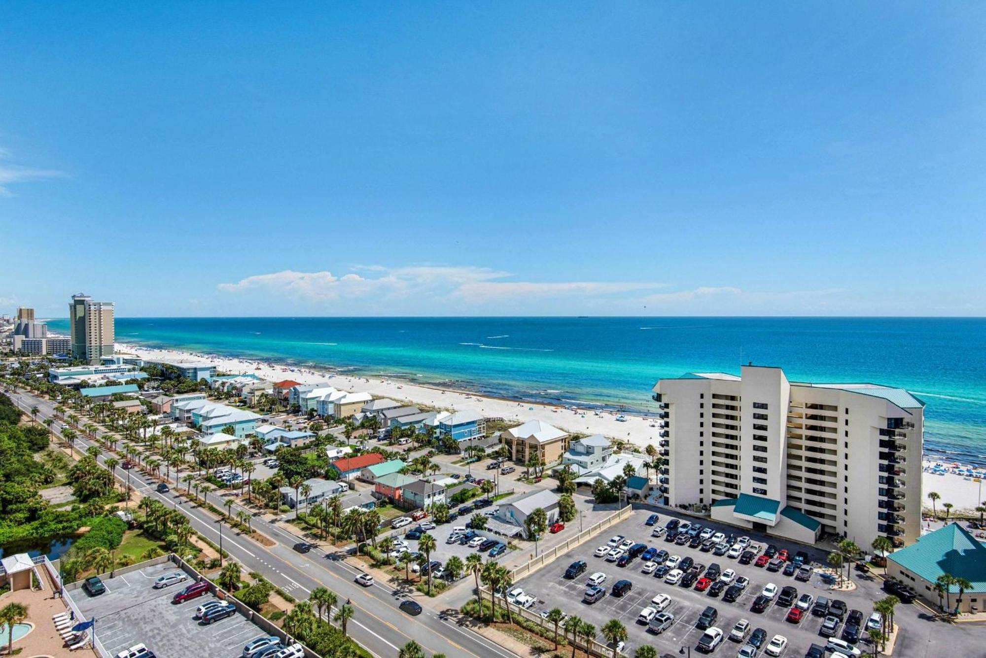 Laketown Wharf 1714 Holiday home