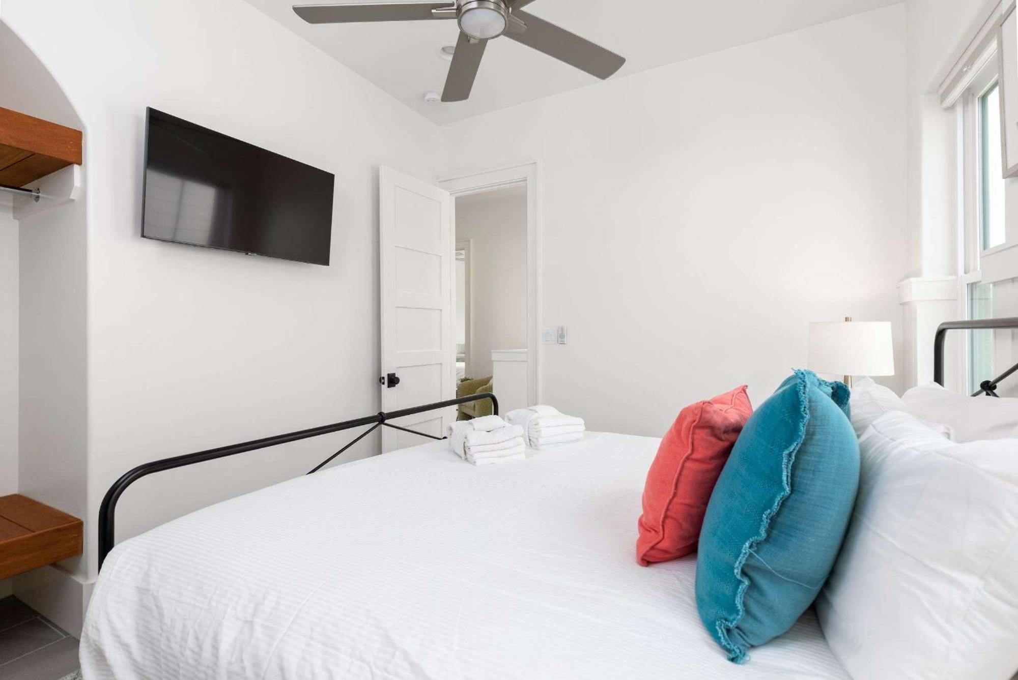 Lux Newly Built Seaglass And Sunsets Heatable Pool Close To Family Friendly * Panama City Beach