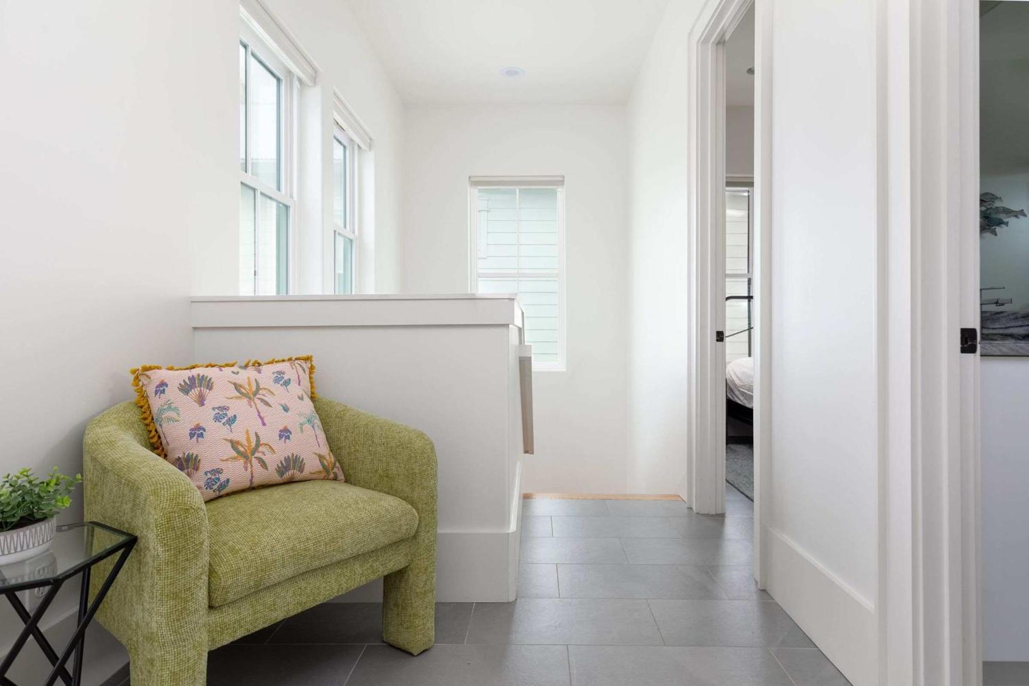 Holiday home Lux Newly Built Seaglass And Sunsets Heatable Pool Close To Family Friendly *
