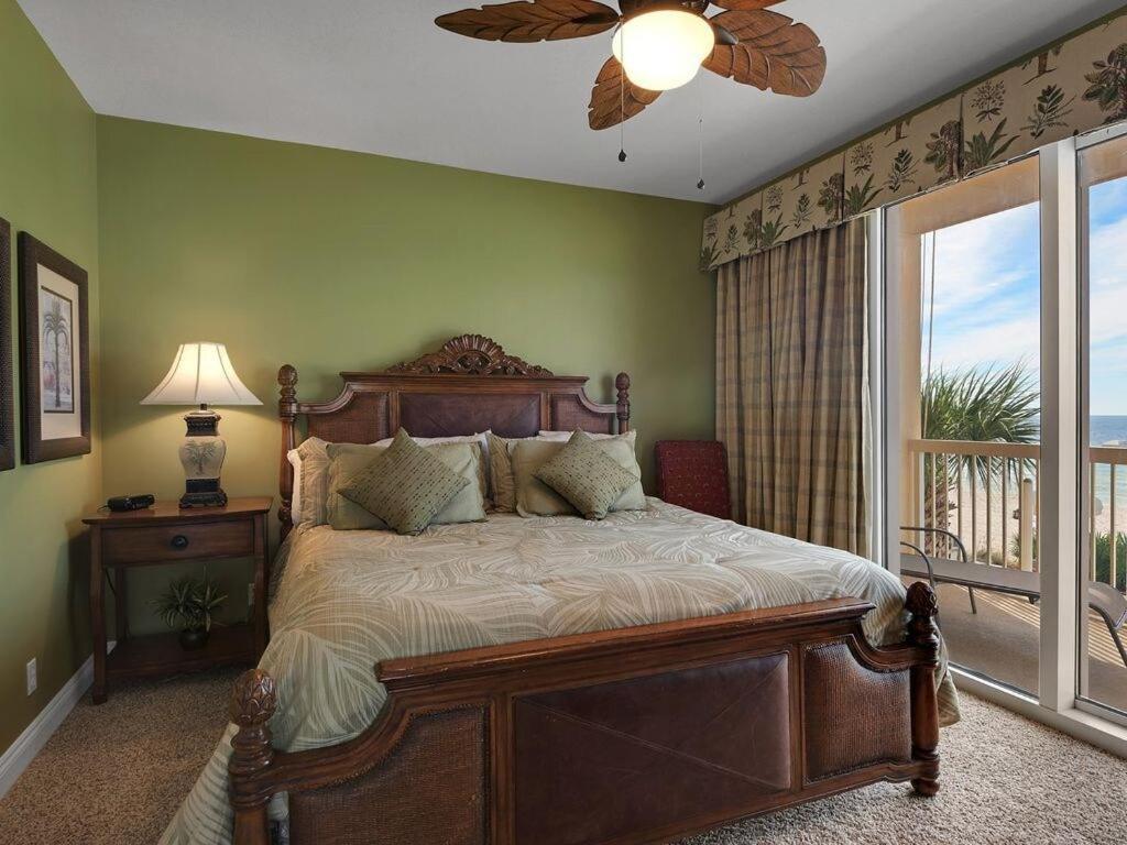 Calypso 209w Incredible Corner Unit View In Pcb Apartment *