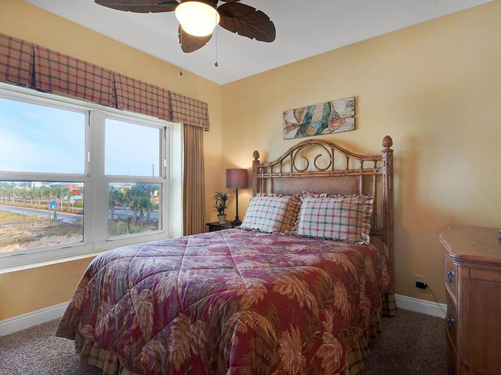 Calypso 209w Incredible Corner Unit View In Pcb Apartment