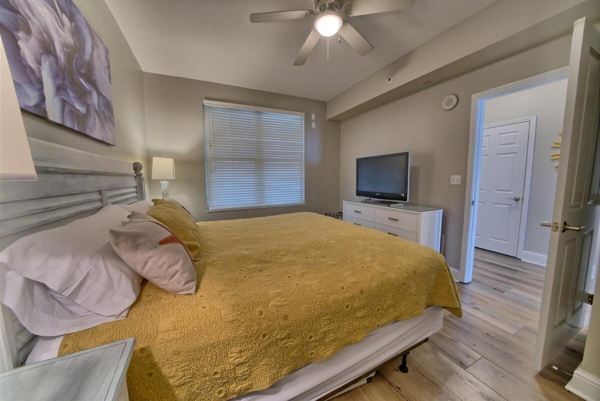 Aqua 707 Apartment Panama City Beach