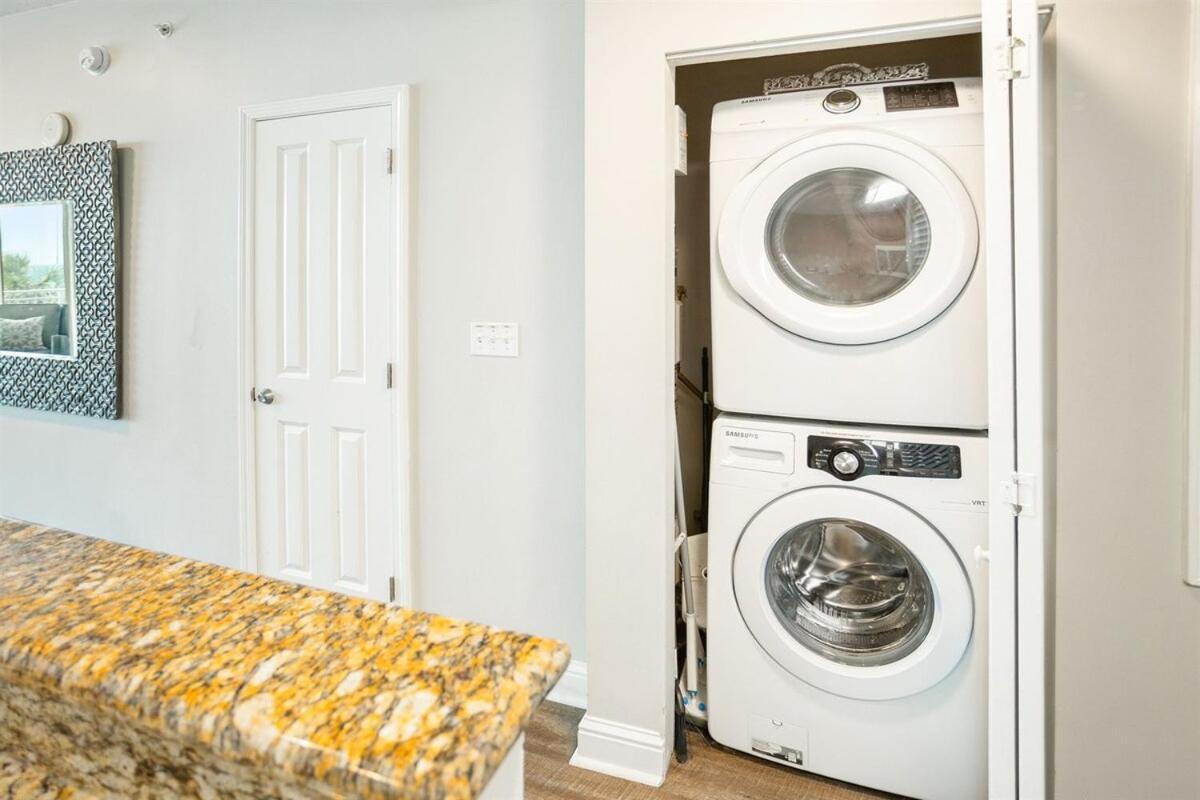 Aqua 203 Apartment