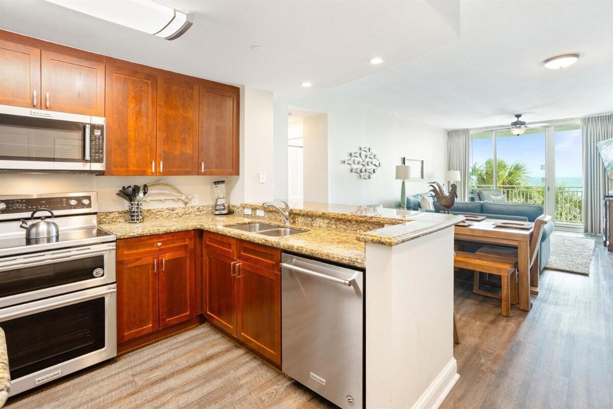 Aqua 203 Apartment