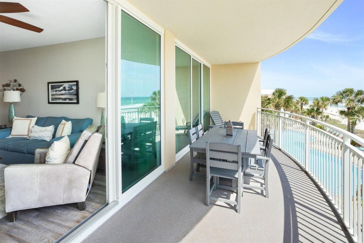 Aqua 203 Apartment *