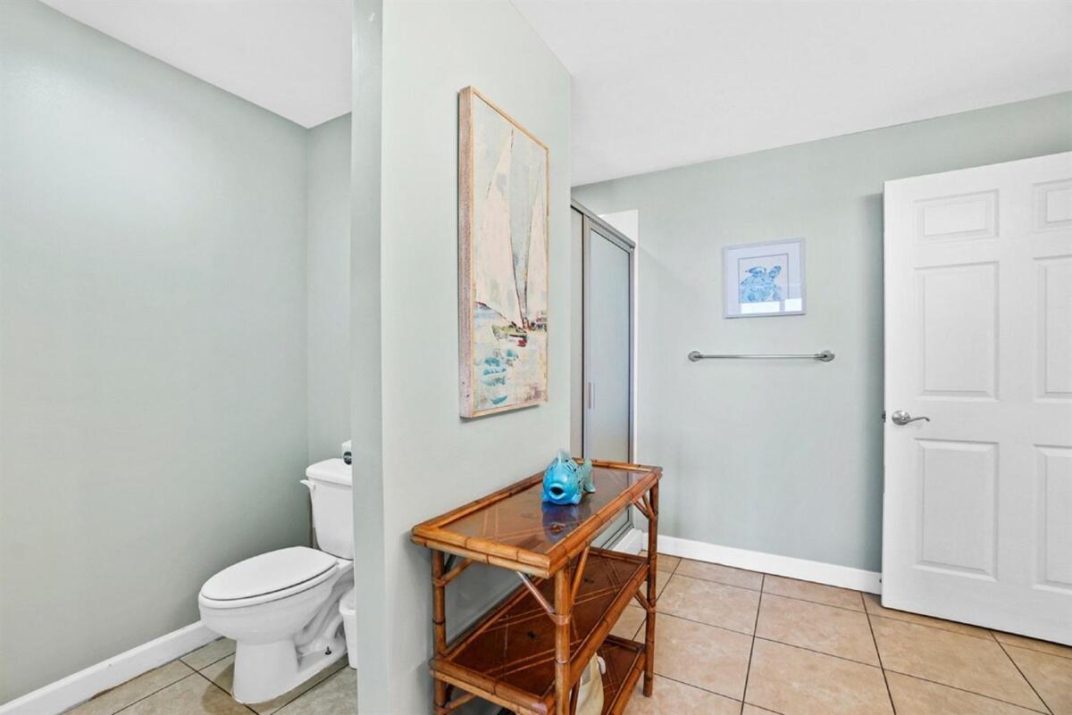 Apartment Splash 107w