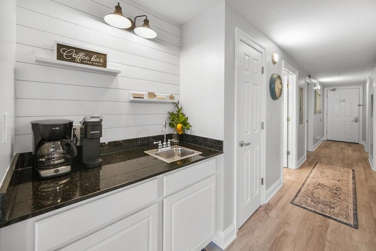 Calypso 1706 East Direct Gulf Front 3br 2 Kings 2ba