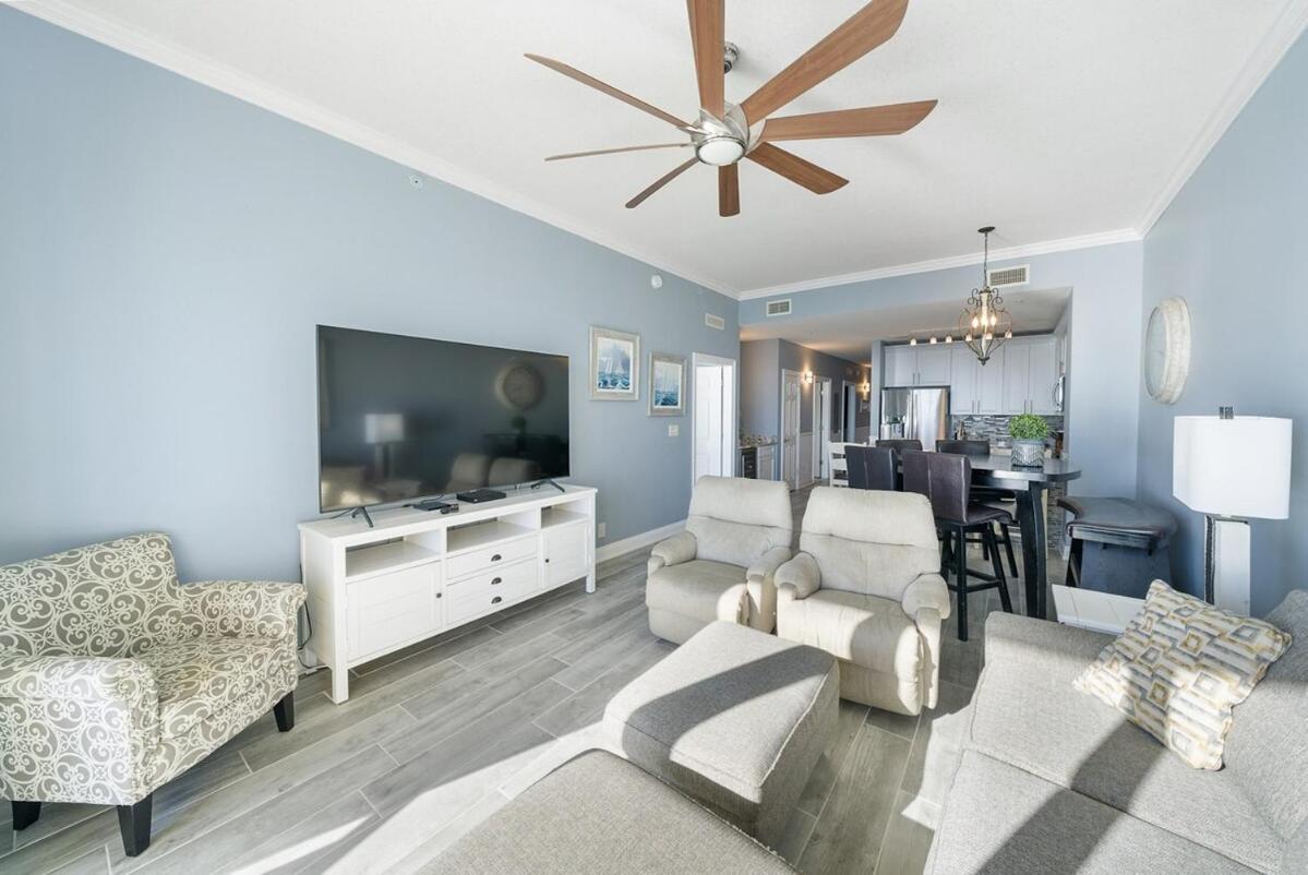 Calypso 2306w Penthouse Vip Parking And 2 Sets Of Chairs Panama City Beach