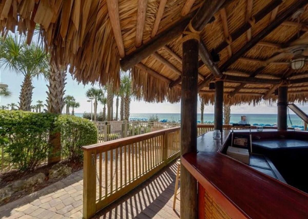 Calypso 2306w Penthouse Vip Parking And 2 Sets Of Chairs Panama City Beach