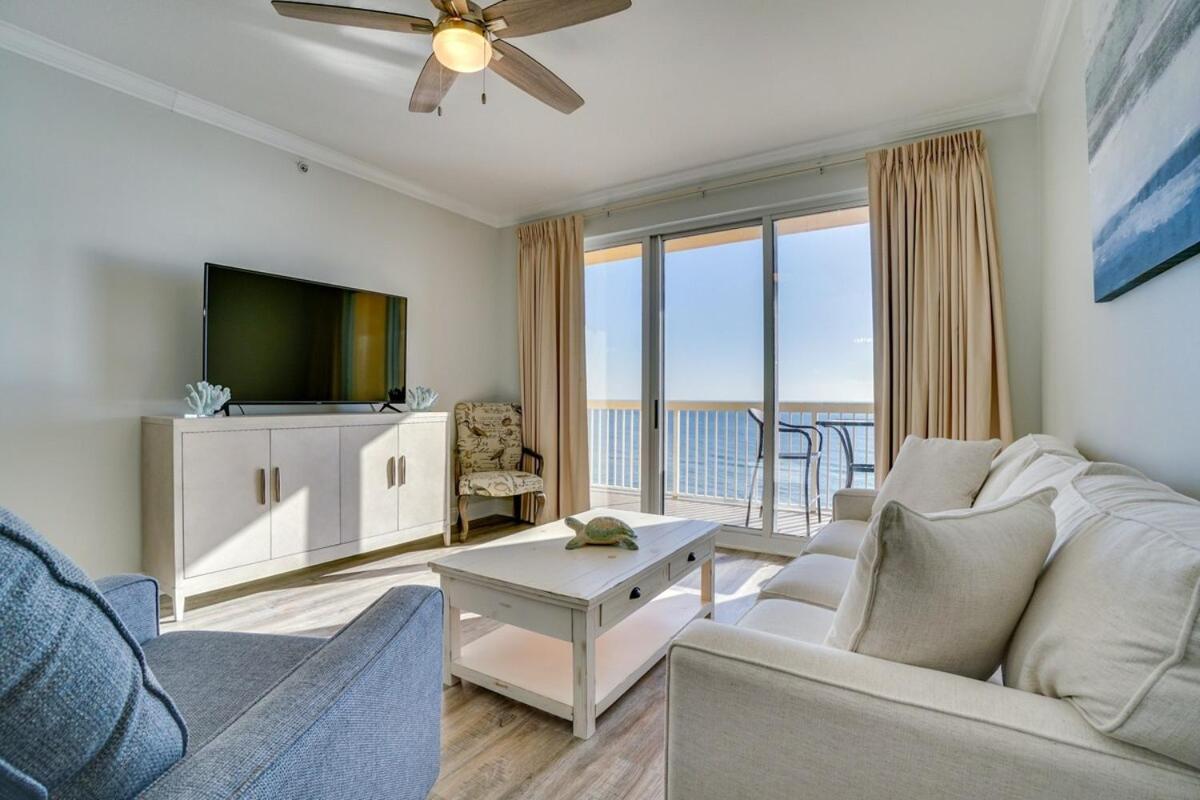 Apartment 1104 West 3 Bedrooms Including 2 King Bedrooms And Custom