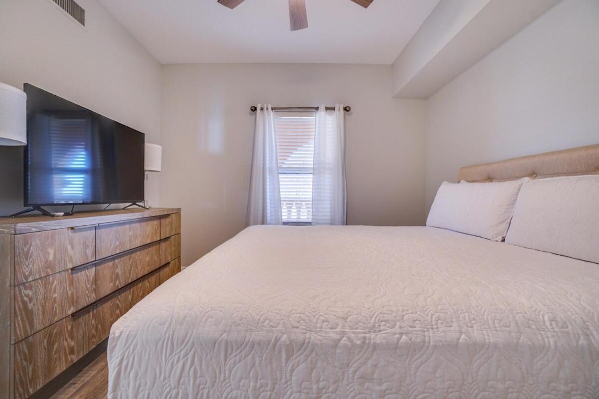 Apartment 1104 West 3 Bedrooms Including 2 King Bedrooms And Custom Panama City Beach